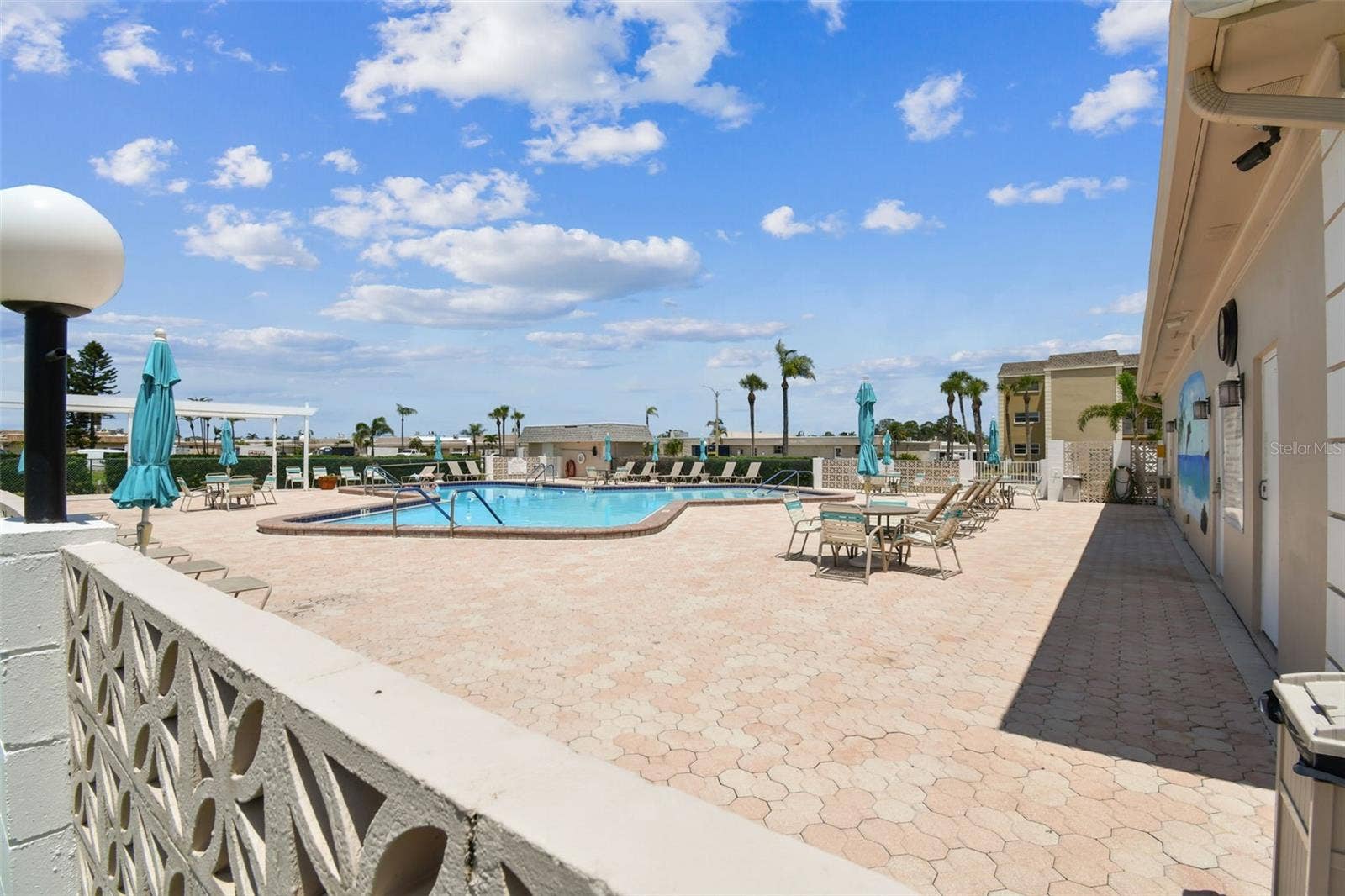 1 BOCA CIEGA POINT BOULEVARD, #206, St Petersburg, FL 33708 1 BOCA CIEGA POINT BOULEVARD, #206, St Petersburg, FL 33708