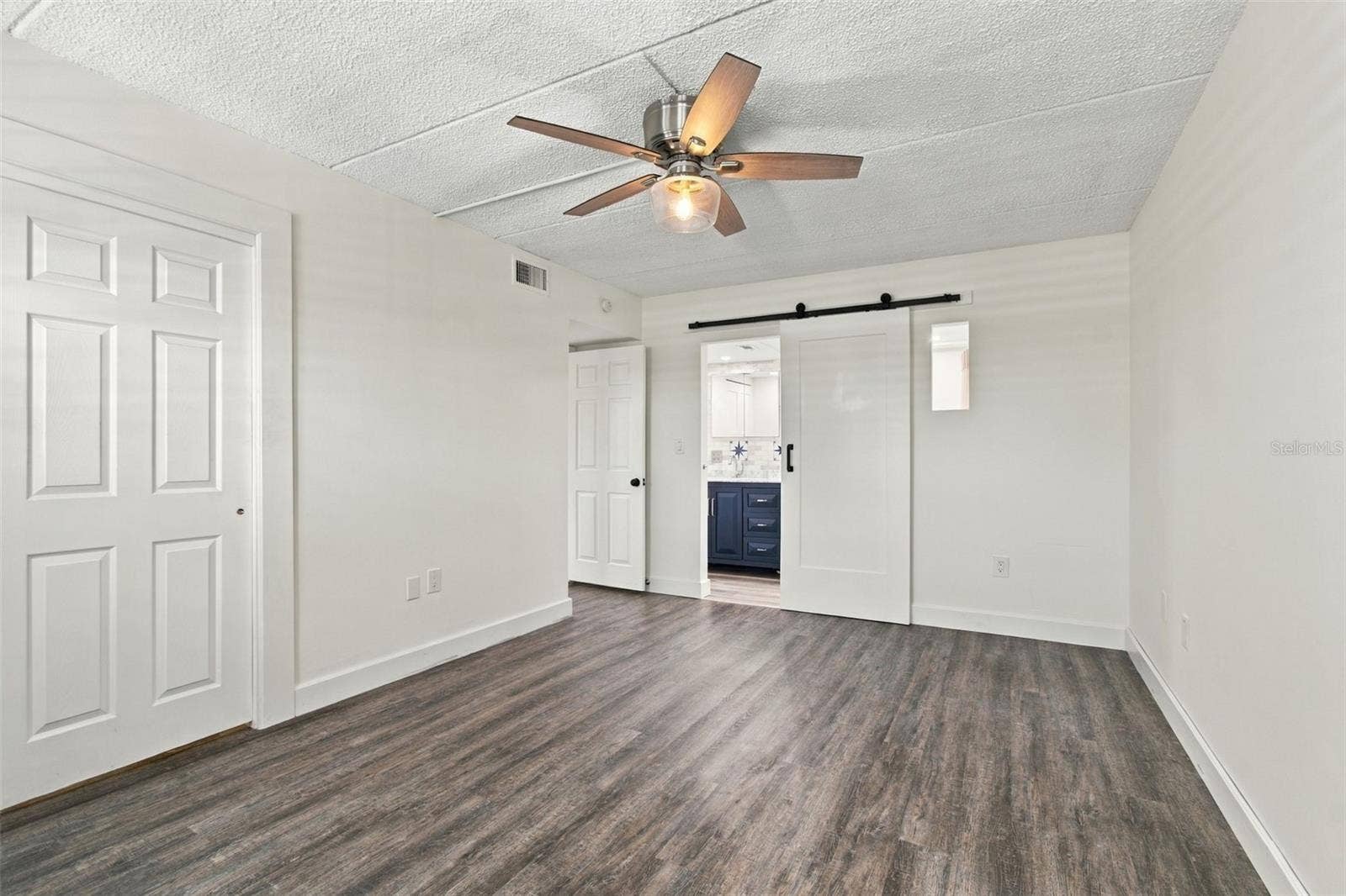1 BOCA CIEGA POINT BOULEVARD, #206, St Petersburg, FL 33708 1 BOCA CIEGA POINT BOULEVARD, #206, St Petersburg, FL 33708