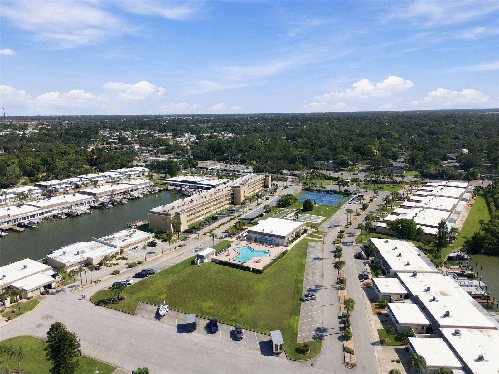 1 BOCA CIEGA POINT BOULEVARD, #206, St Petersburg, FL 33708 1 BOCA CIEGA POINT BOULEVARD, #206, St Petersburg, FL 33708