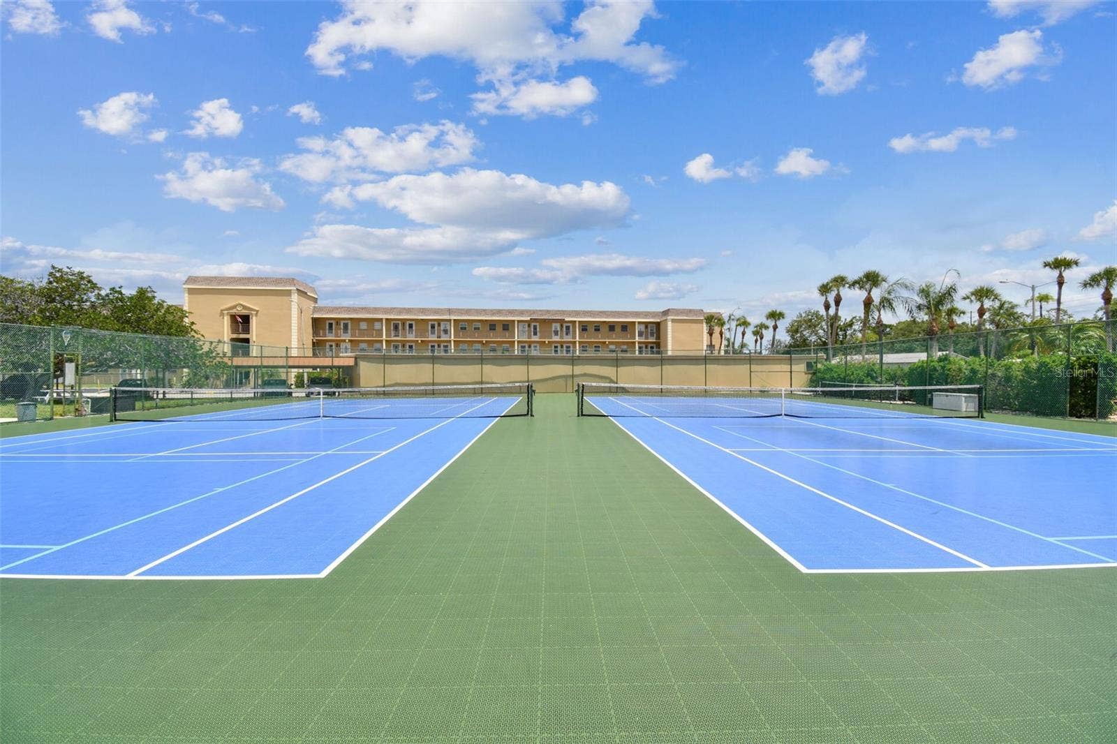 1 BOCA CIEGA POINT BOULEVARD, #206, St Petersburg, FL 33708 1 BOCA CIEGA POINT BOULEVARD, #206, St Petersburg, FL 33708