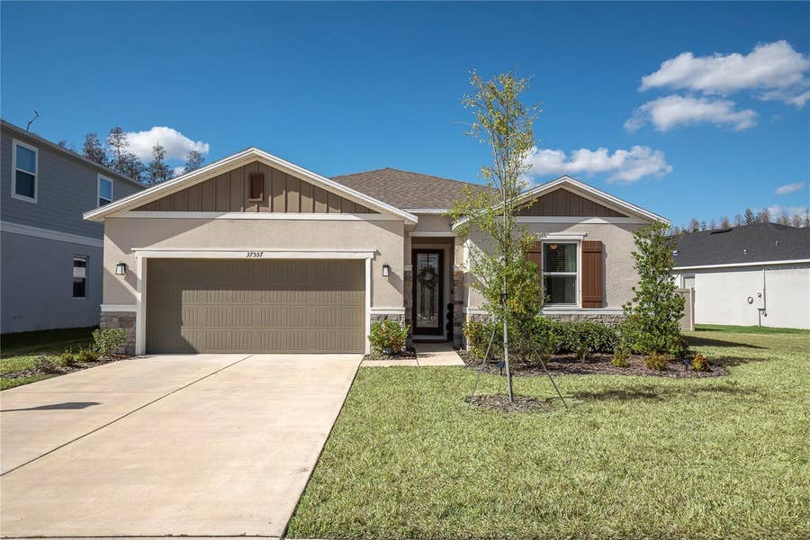 Property photo for 37557 MACKENZIE DRIVE, Zephyrhills, FL