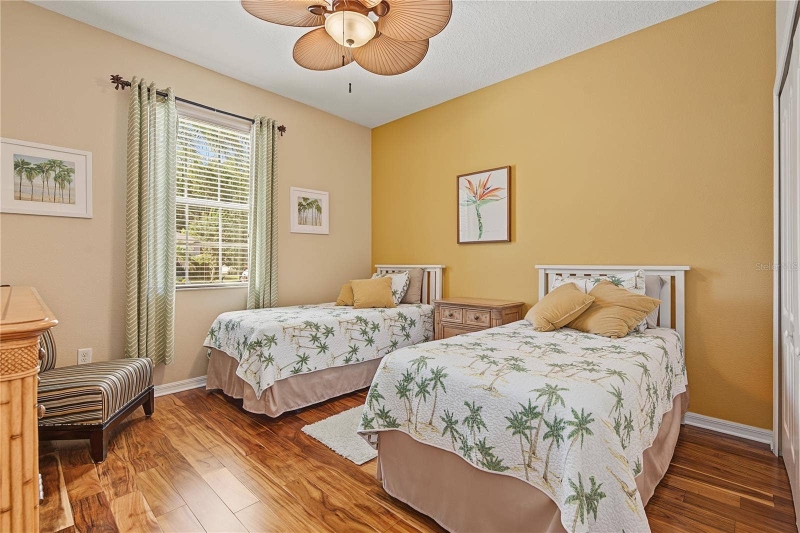 29145 GRASS BUNKER DRIVE, San Antonio, FL 33576 Guest bedroom on private wing