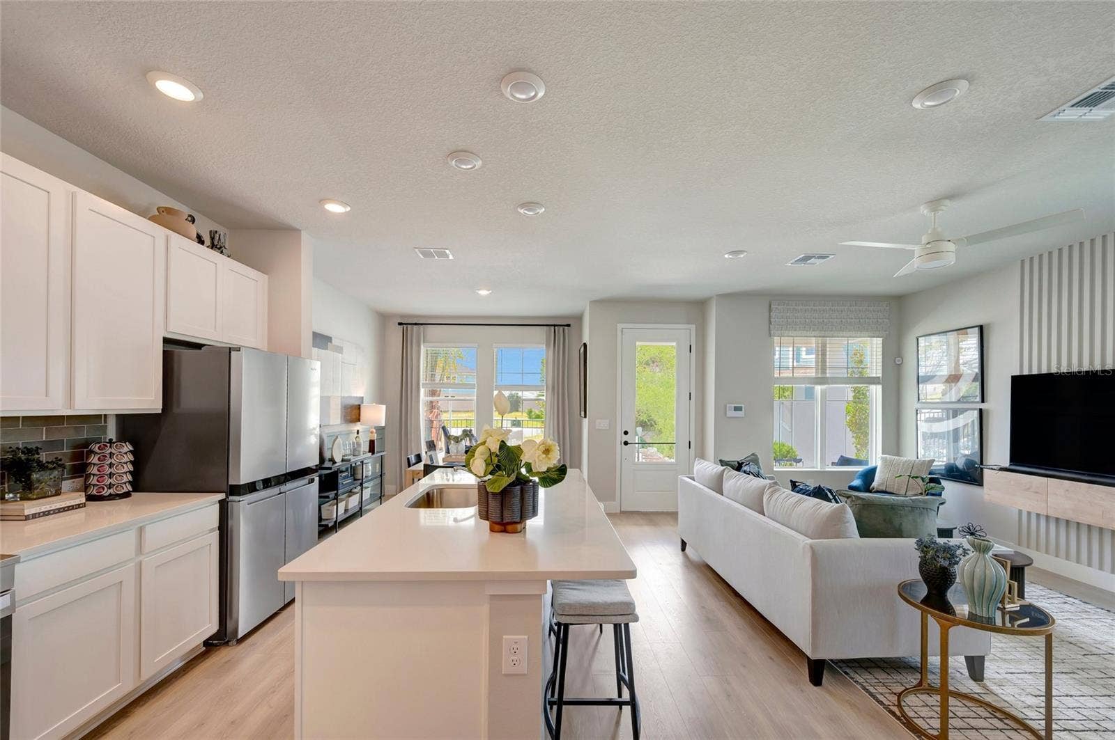 3551 CASPIAN CHERVIL STREET, Wesley Chapel, FL 33543 Kitchen