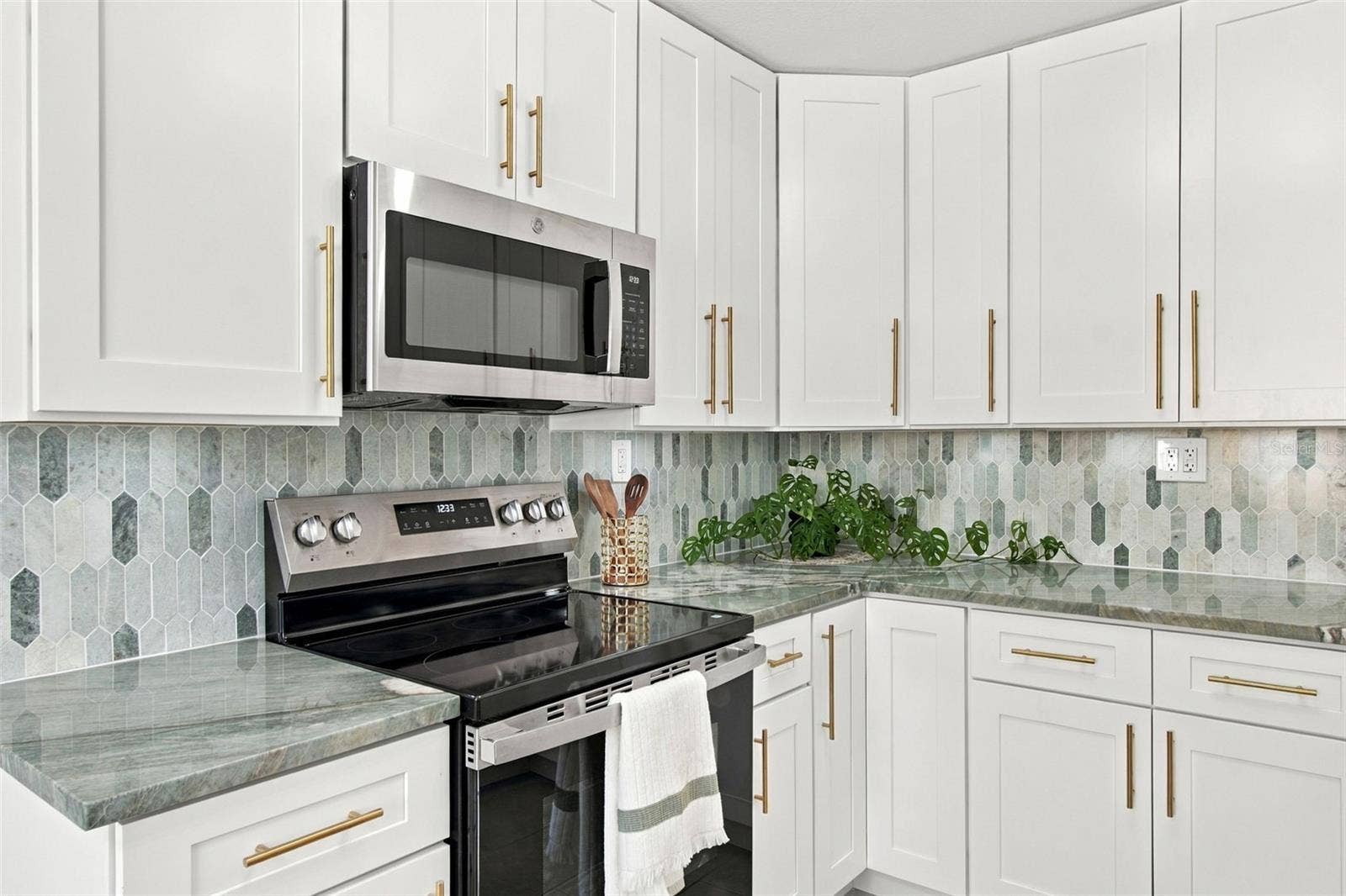 1119 63RD STREET S, Gulfport, FL 33707 1119 63RD STREET S, Gulfport, FL 33707