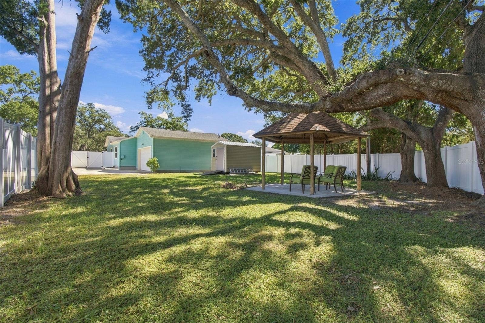 1119 63RD STREET S, Gulfport, FL 33707 1119 63RD STREET S, Gulfport, FL 33707