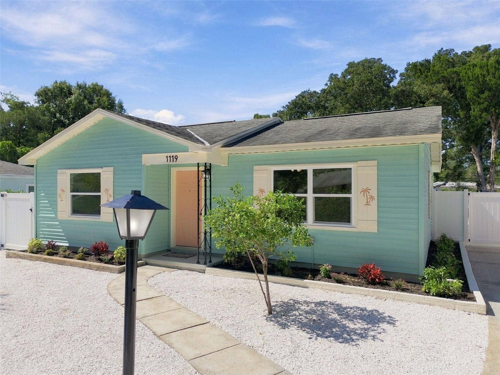1119 63RD STREET S, Gulfport, FL 33707 1119 63RD STREET S, Gulfport, FL 33707