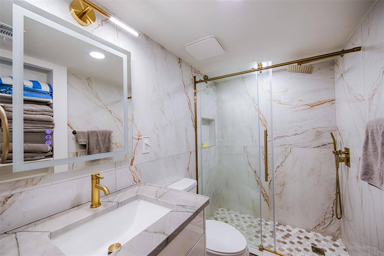 8567 W GULF BOULEVARD, #27N, St Petersburg, FL 33706 8567 W GULF BOULEVARD, #27N, St Petersburg, FL 33706