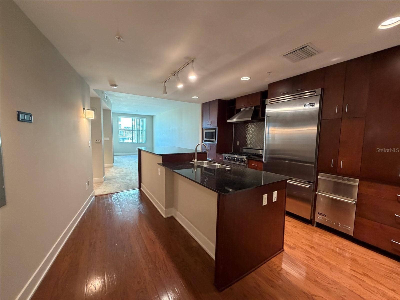 1120 E KENNEDY BOULEVARD, #1022, Tampa, FL 33602 1120 E KENNEDY BOULEVARD, #1022, Tampa, FL 33602