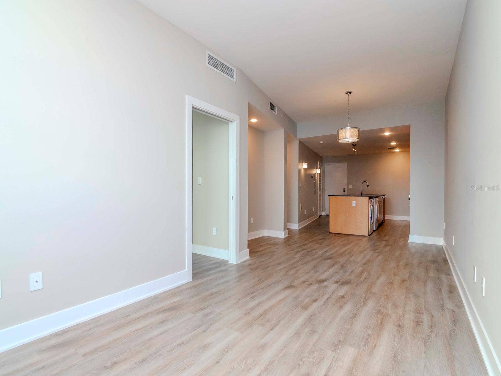 1120 E KENNEDY BOULEVARD, #1022, Tampa, FL 33602 1120 E KENNEDY BOULEVARD, #1022, Tampa, FL 33602