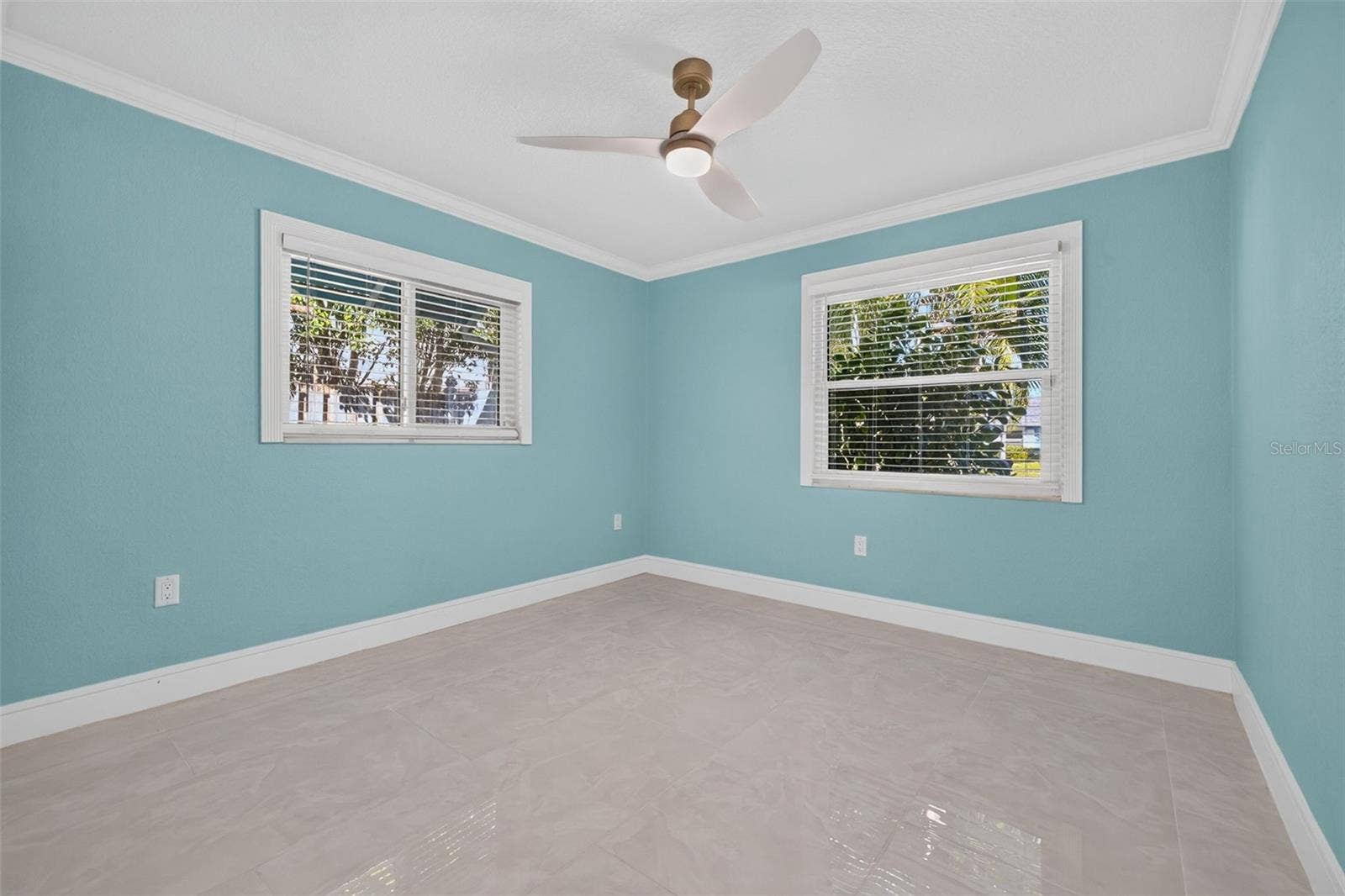 4643 BAY CREST DRIVE, Tampa, FL 33615 4643 BAY CREST DRIVE, Tampa, FL 33615