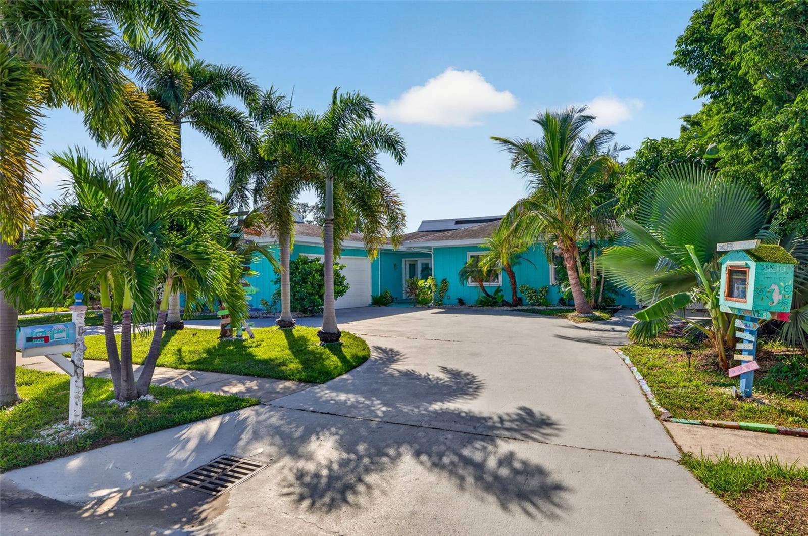 4643 BAY CREST DRIVE, Tampa, FL 33615 4643 BAY CREST DRIVE, Tampa, FL 33615