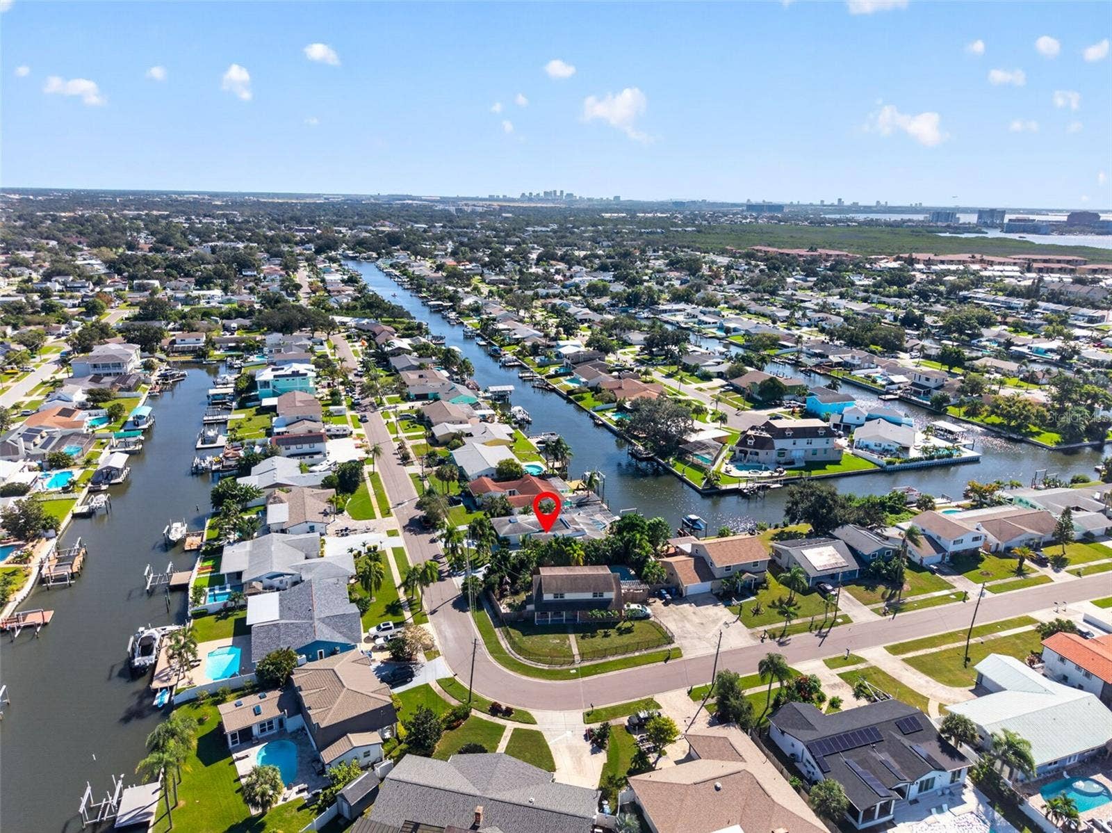 4643 BAY CREST DRIVE, Tampa, FL 33615 4643 BAY CREST DRIVE, Tampa, FL 33615