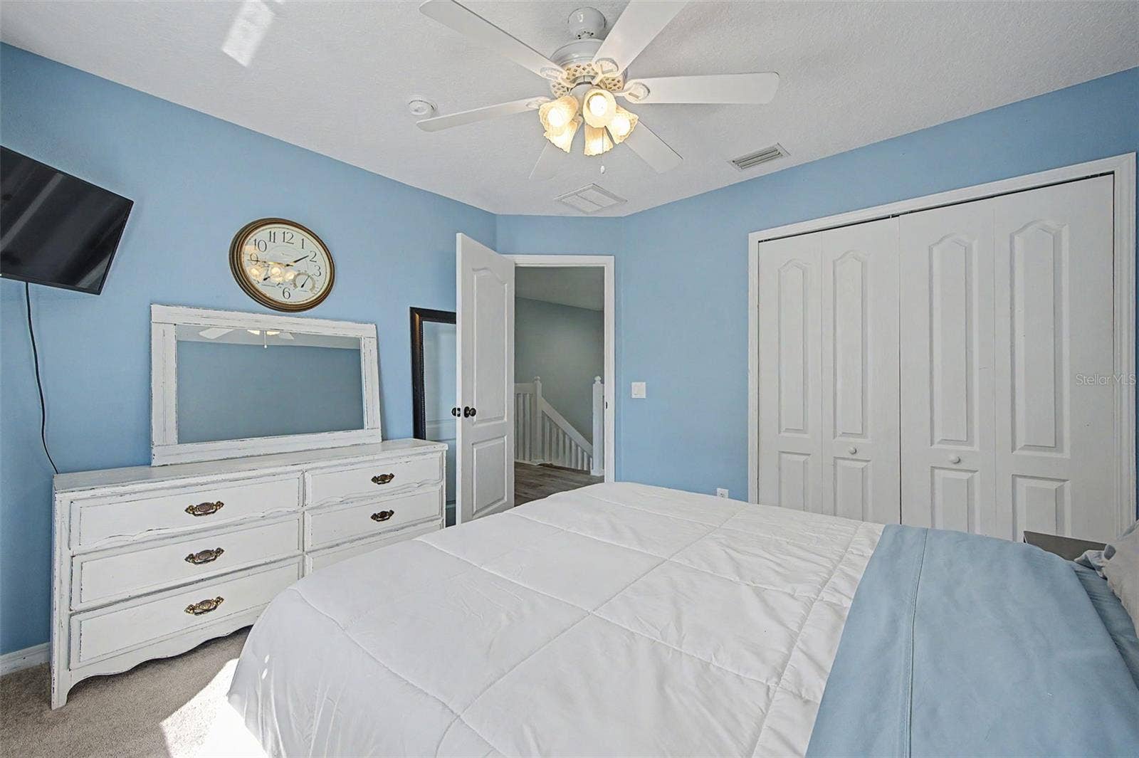 19266 FISHERMANS BEND DRIVE, Lutz, FL 33558 19266 FISHERMANS BEND DRIVE, Lutz, FL 33558