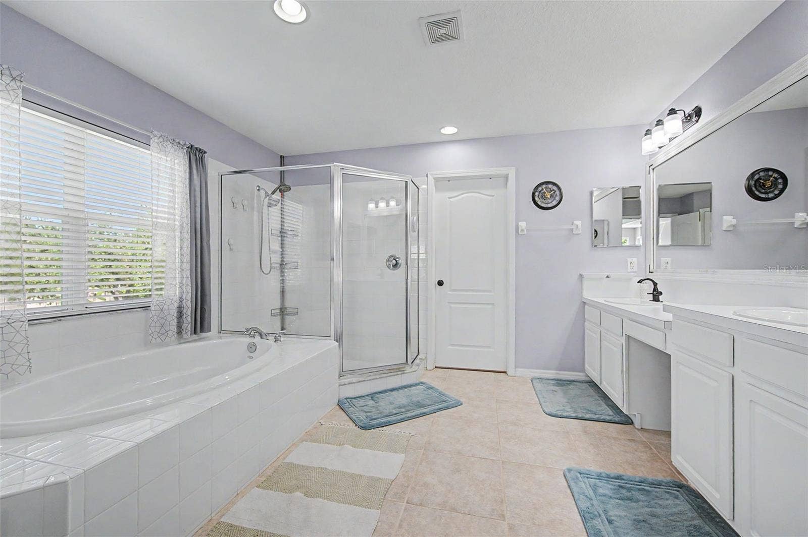 19266 FISHERMANS BEND DRIVE, Lutz, FL 33558 19266 FISHERMANS BEND DRIVE, Lutz, FL 33558