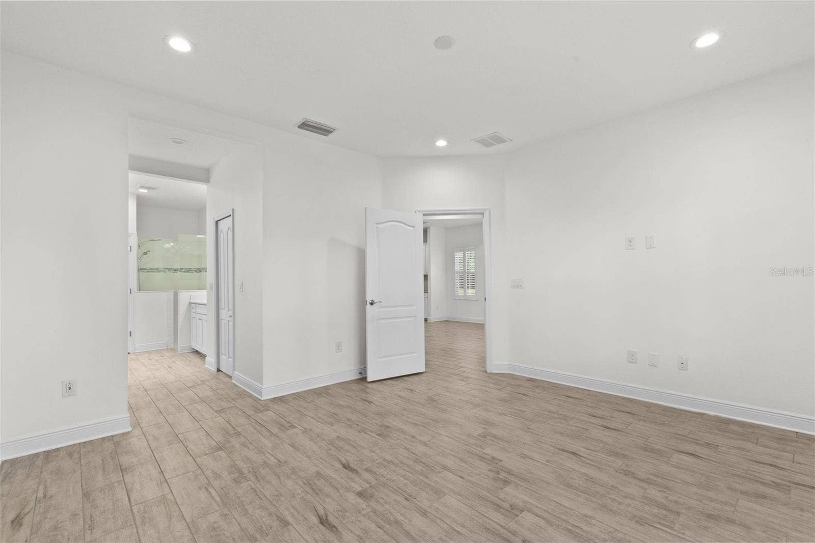 13506 CIRCA CROSSING DRIVE, Lithia, FL 33547 13506 CIRCA CROSSING DRIVE, Lithia, FL 33547