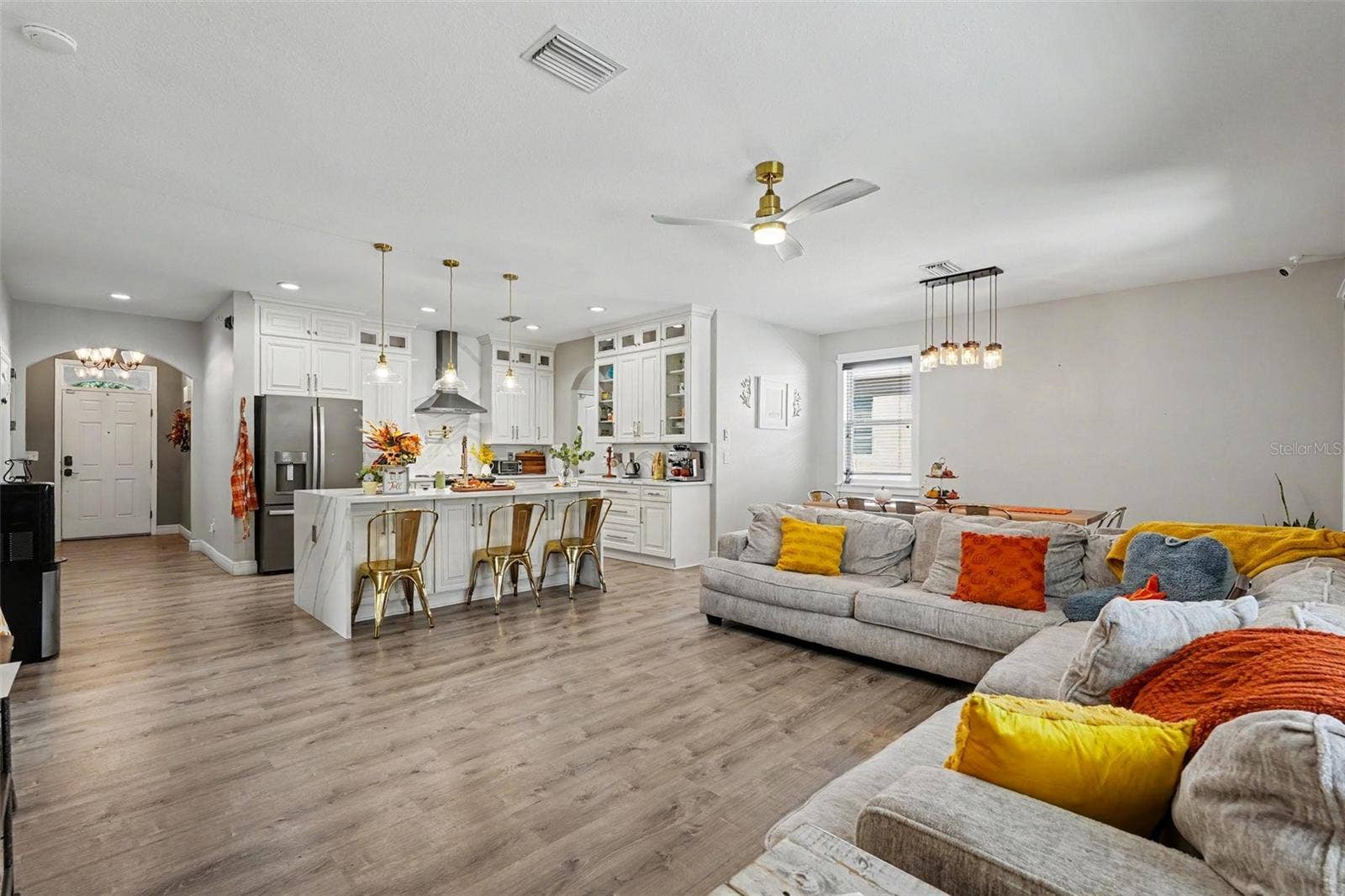 11512 WARREN OAKS PLACE, Riverview, FL 33578 11512 WARREN OAKS PLACE, Riverview, FL 33578