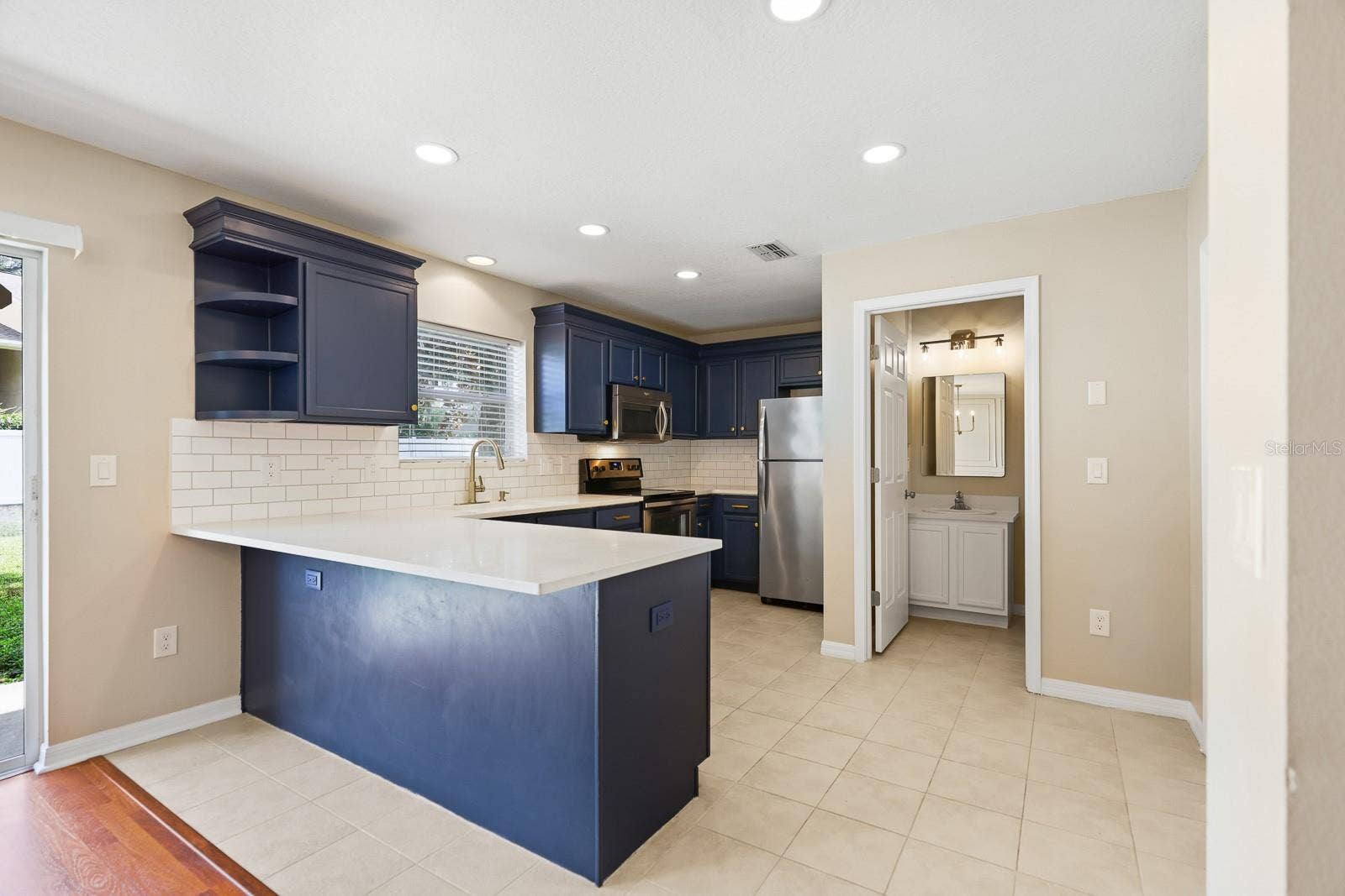 109 WOODKNOLL PLACE, Valrico, FL 33594