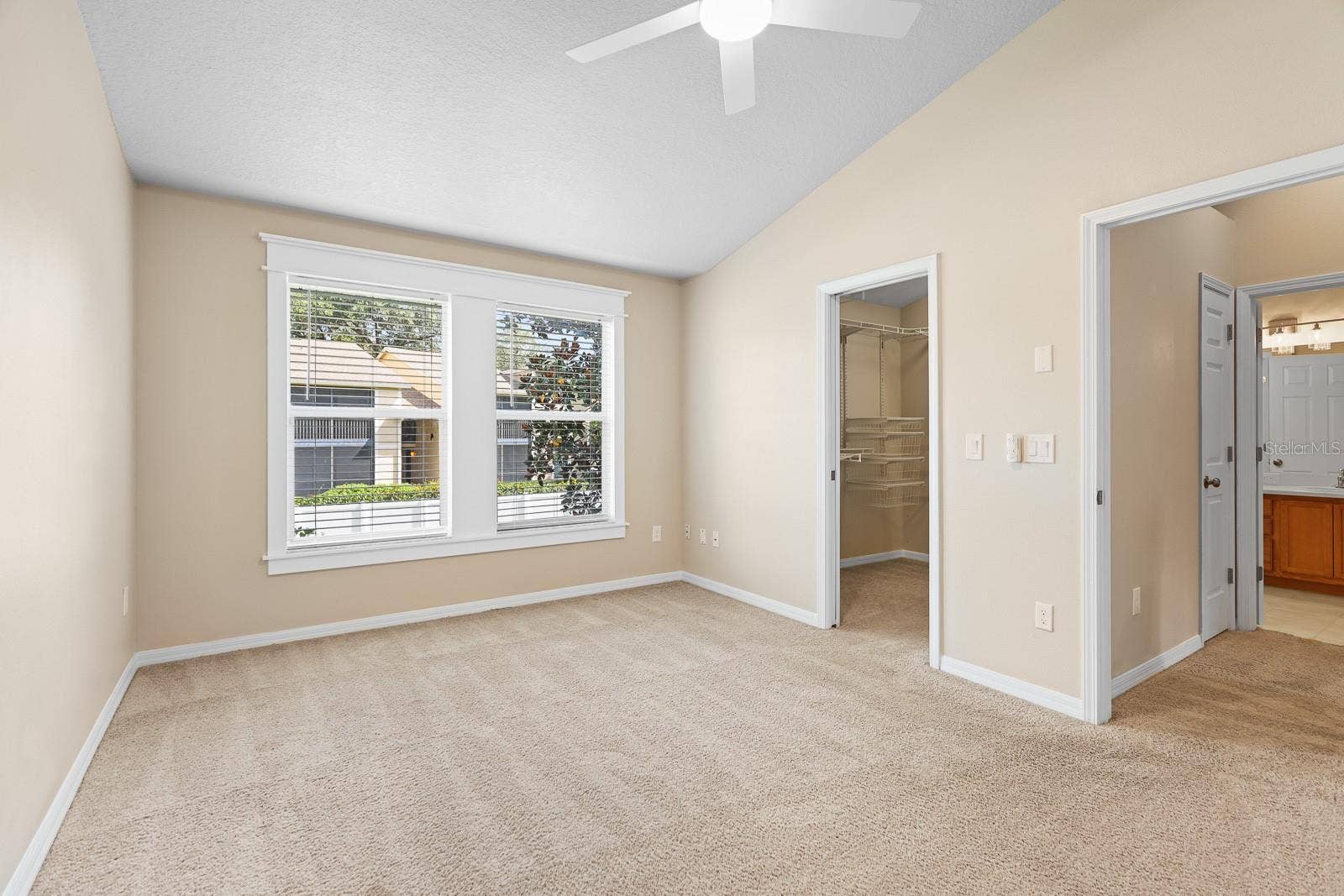 109 WOODKNOLL PLACE, Valrico, FL 33594