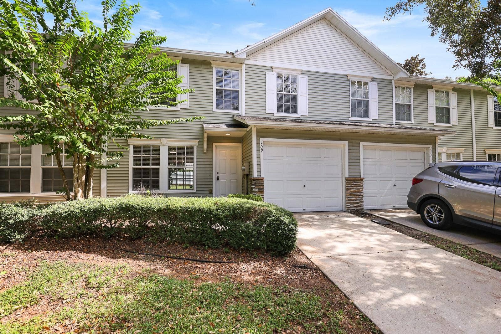 109 WOODKNOLL PLACE, Valrico, FL 33594