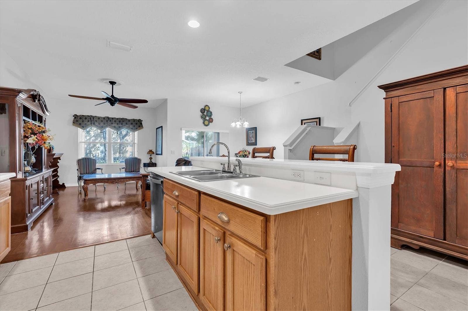10608 SHADY FALLS COURT, Riverview, FL 33578