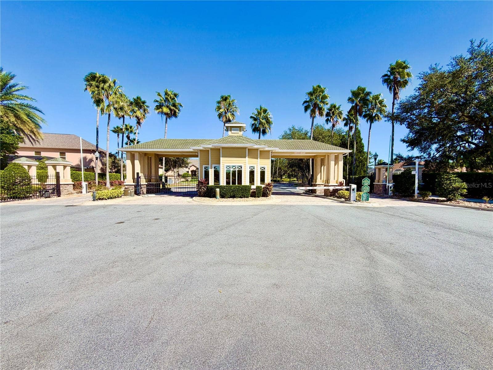 23824 PLANTATION PALMS BOULEVARD, Land O Lakes, FL 34639 23824 PLANTATION PALMS BOULEVARD, Land O Lakes, FL 34639