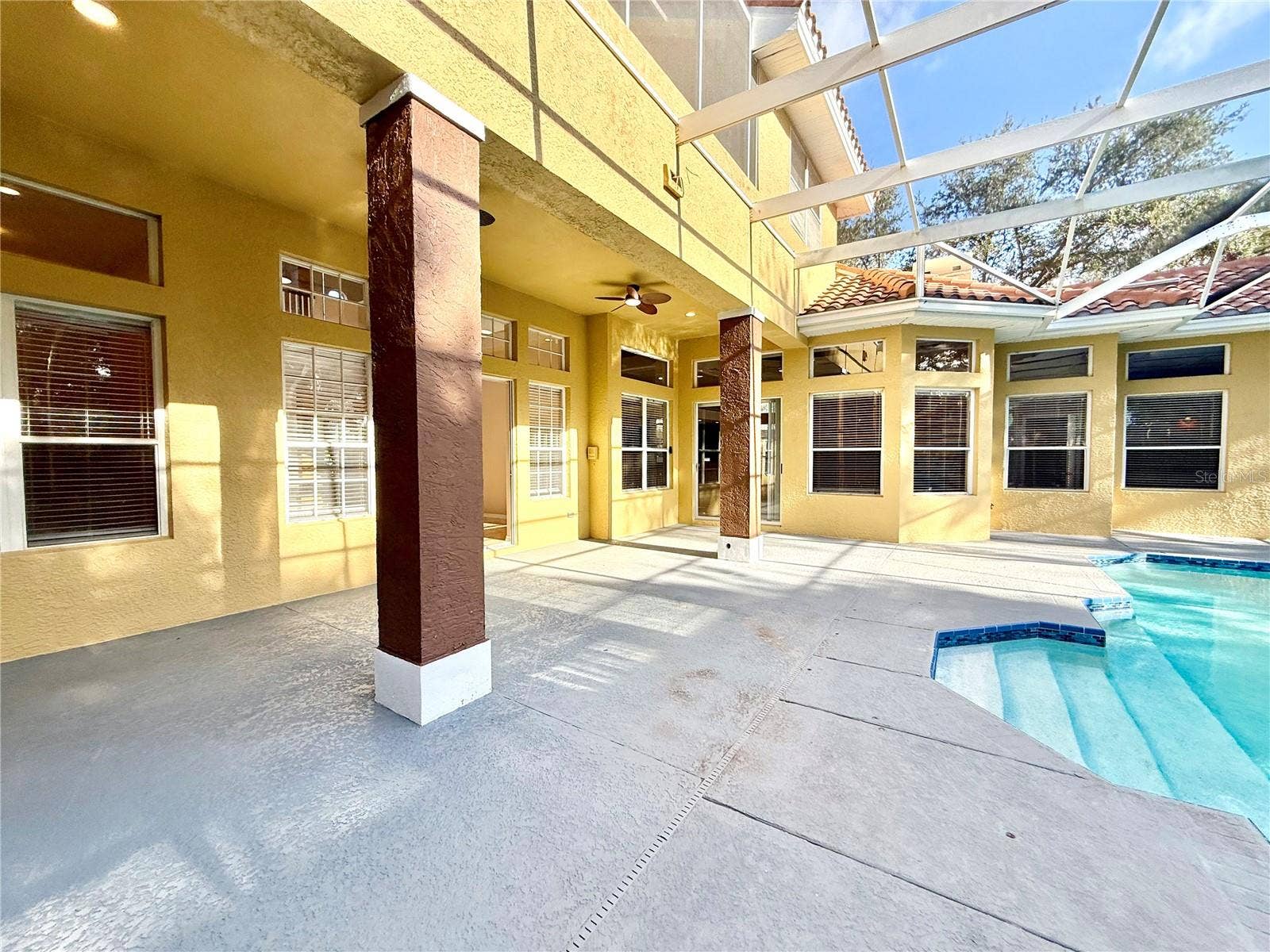 10334 LONGWOOD DRIVE, Seminole, FL 33777 10334 LONGWOOD DRIVE, Seminole, FL 33777