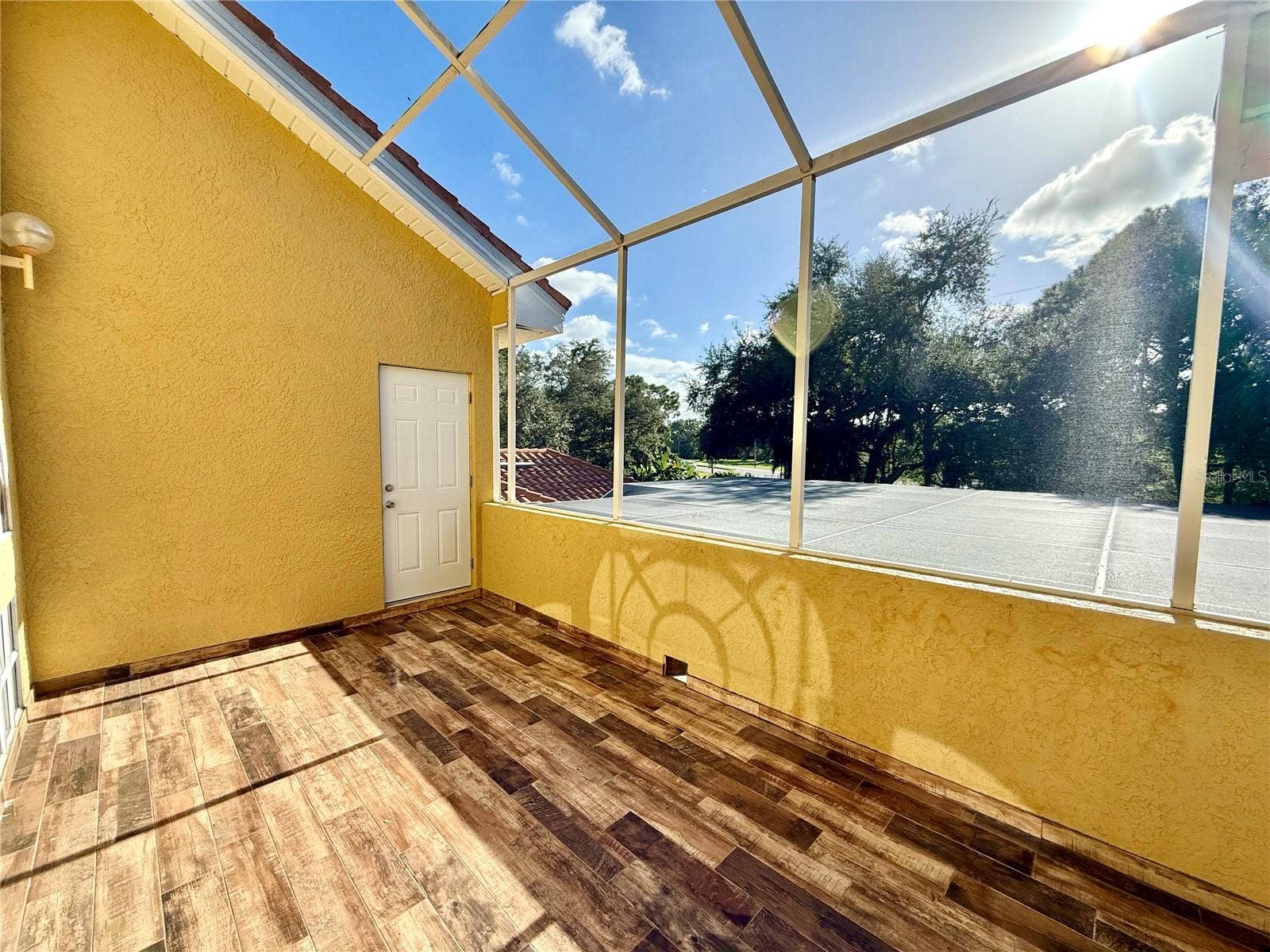 10334 LONGWOOD DRIVE, Seminole, FL 33777 10334 LONGWOOD DRIVE, Seminole, FL 33777