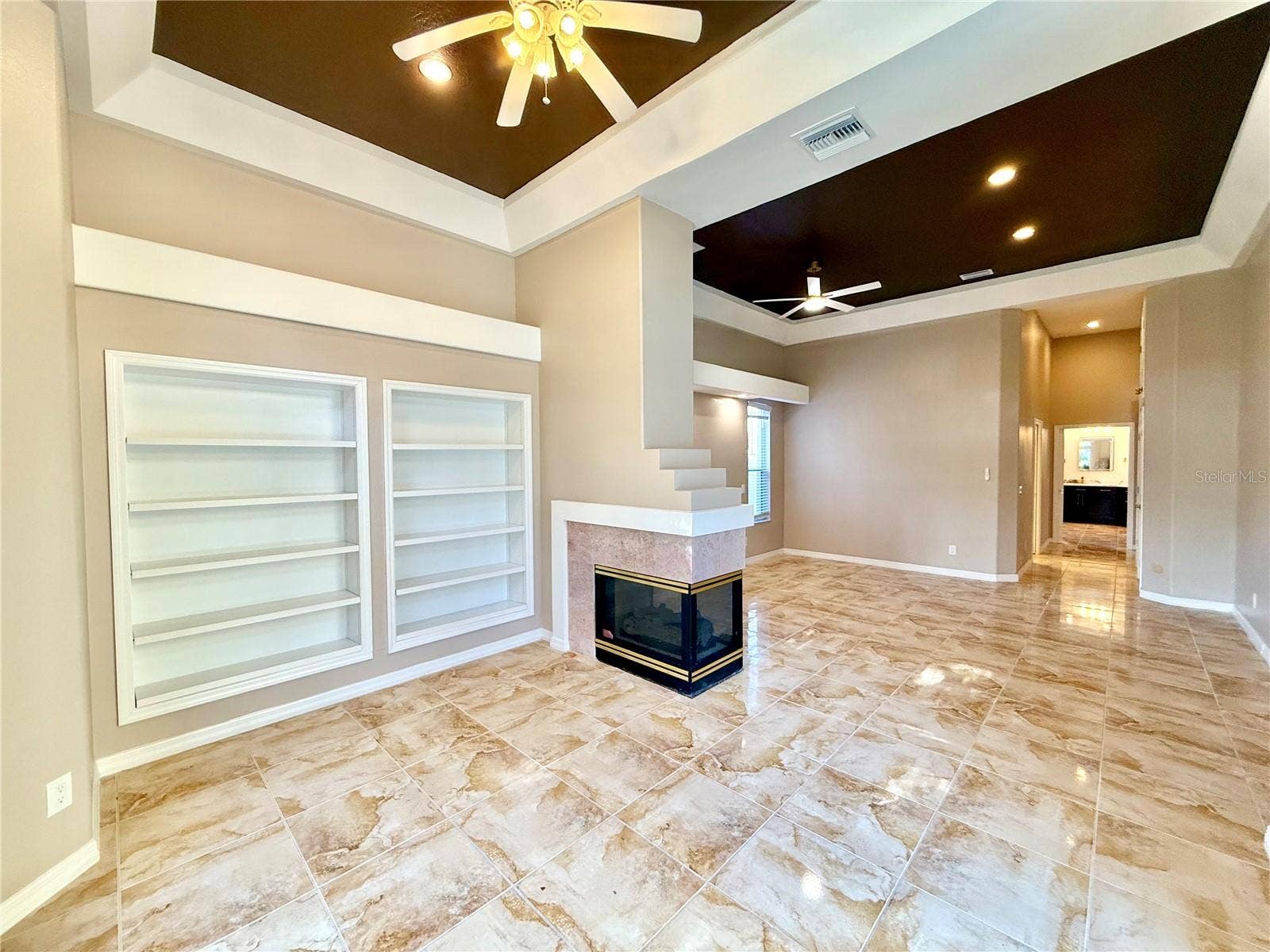 10334 LONGWOOD DRIVE, Seminole, FL 33777 10334 LONGWOOD DRIVE, Seminole, FL 33777