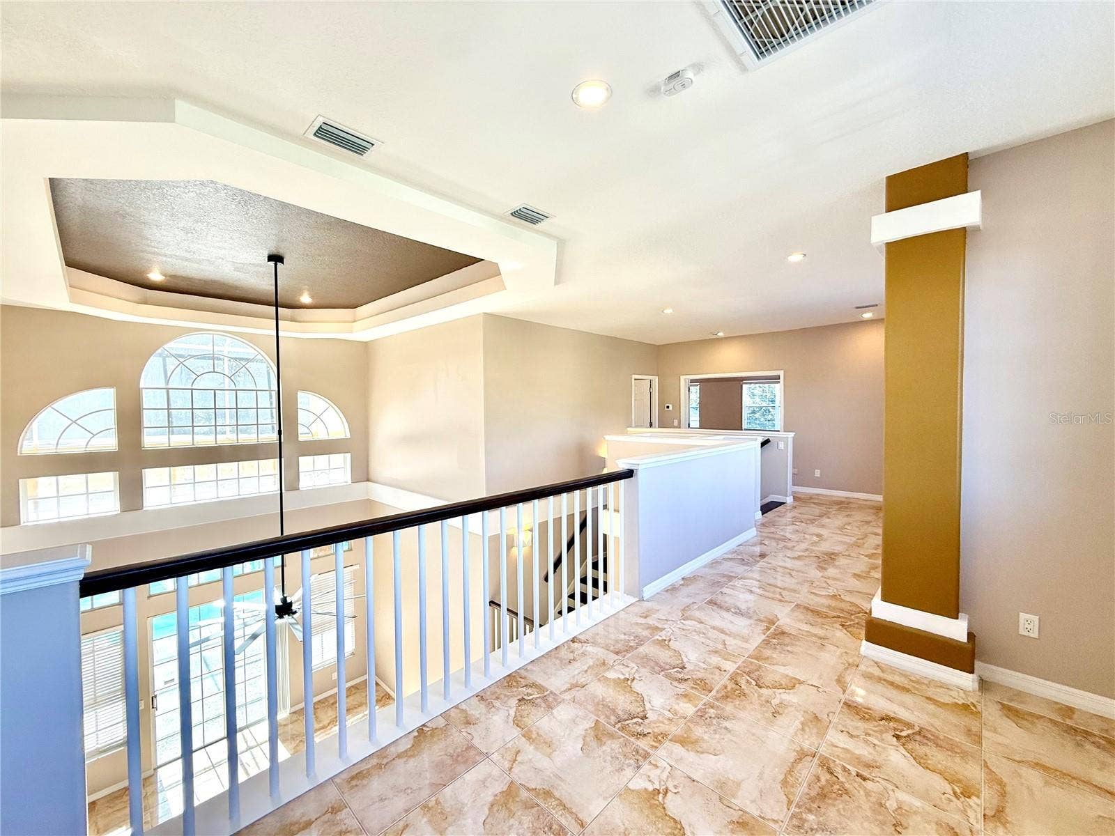 10334 LONGWOOD DRIVE, Seminole, FL 33777 10334 LONGWOOD DRIVE, Seminole, FL 33777