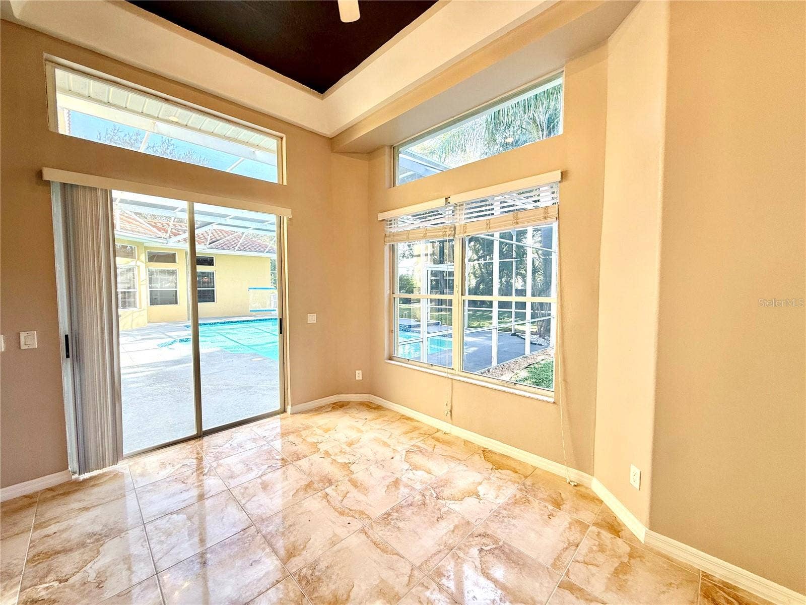 10334 LONGWOOD DRIVE, Seminole, FL 33777 10334 LONGWOOD DRIVE, Seminole, FL 33777