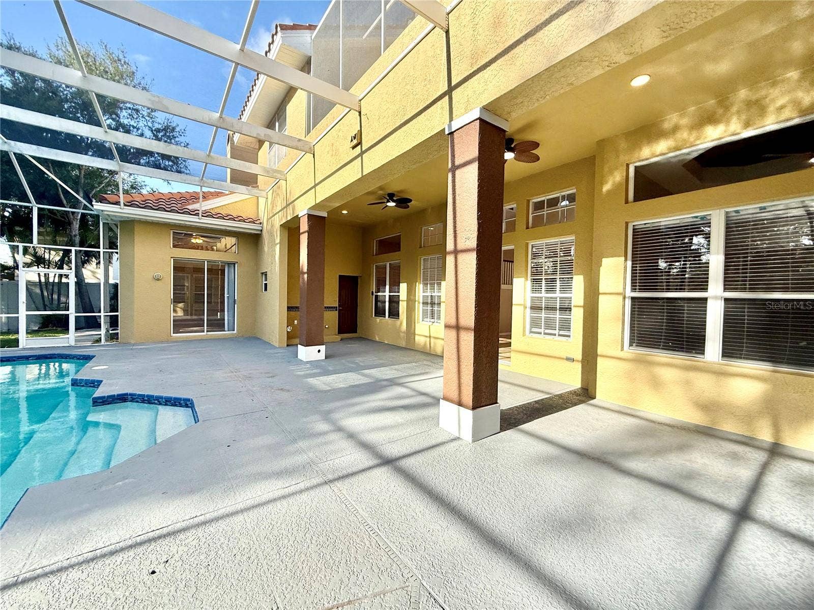 10334 LONGWOOD DRIVE, Seminole, FL 33777 10334 LONGWOOD DRIVE, Seminole, FL 33777