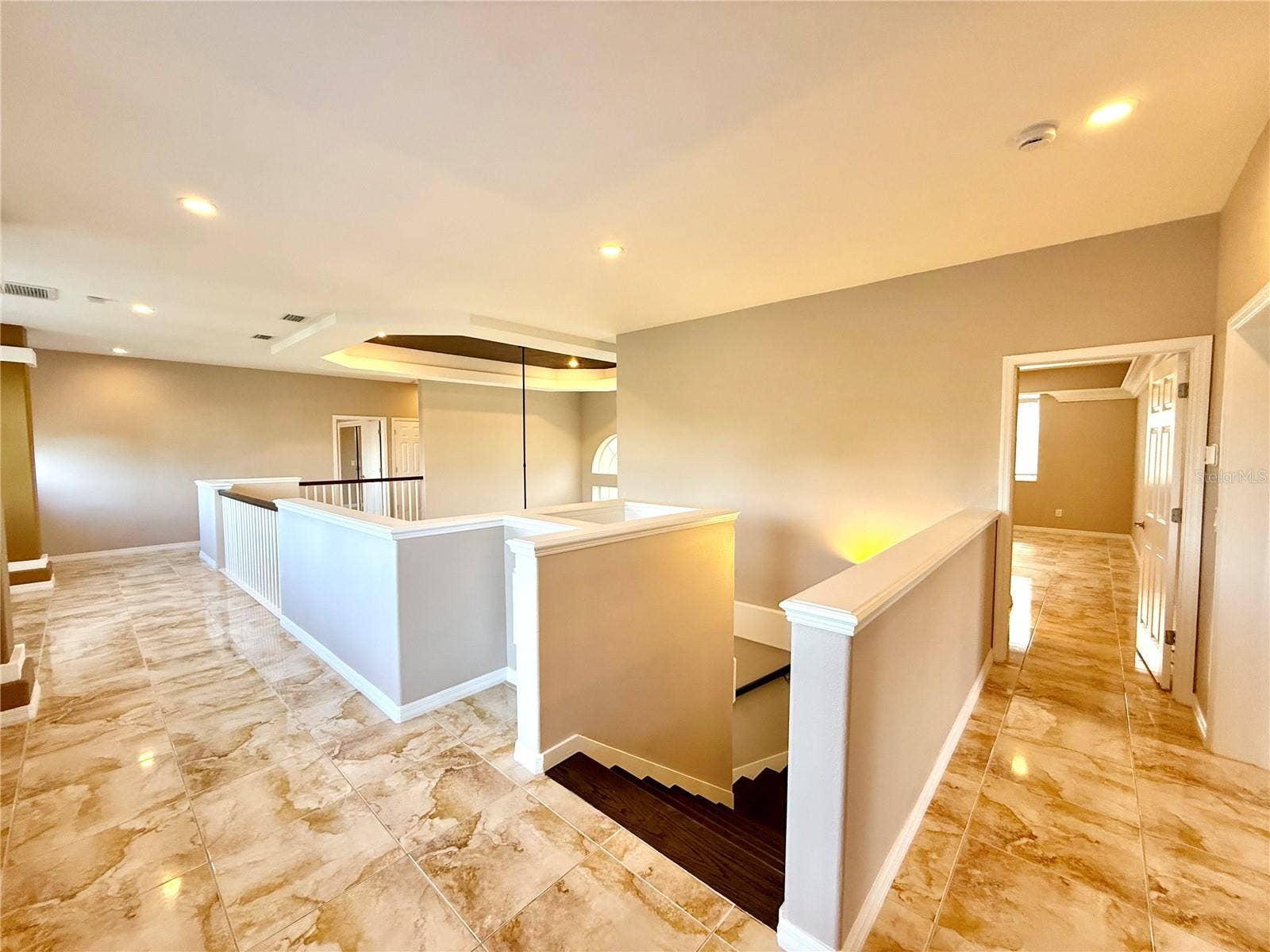 10334 LONGWOOD DRIVE, Seminole, FL 33777 10334 LONGWOOD DRIVE, Seminole, FL 33777