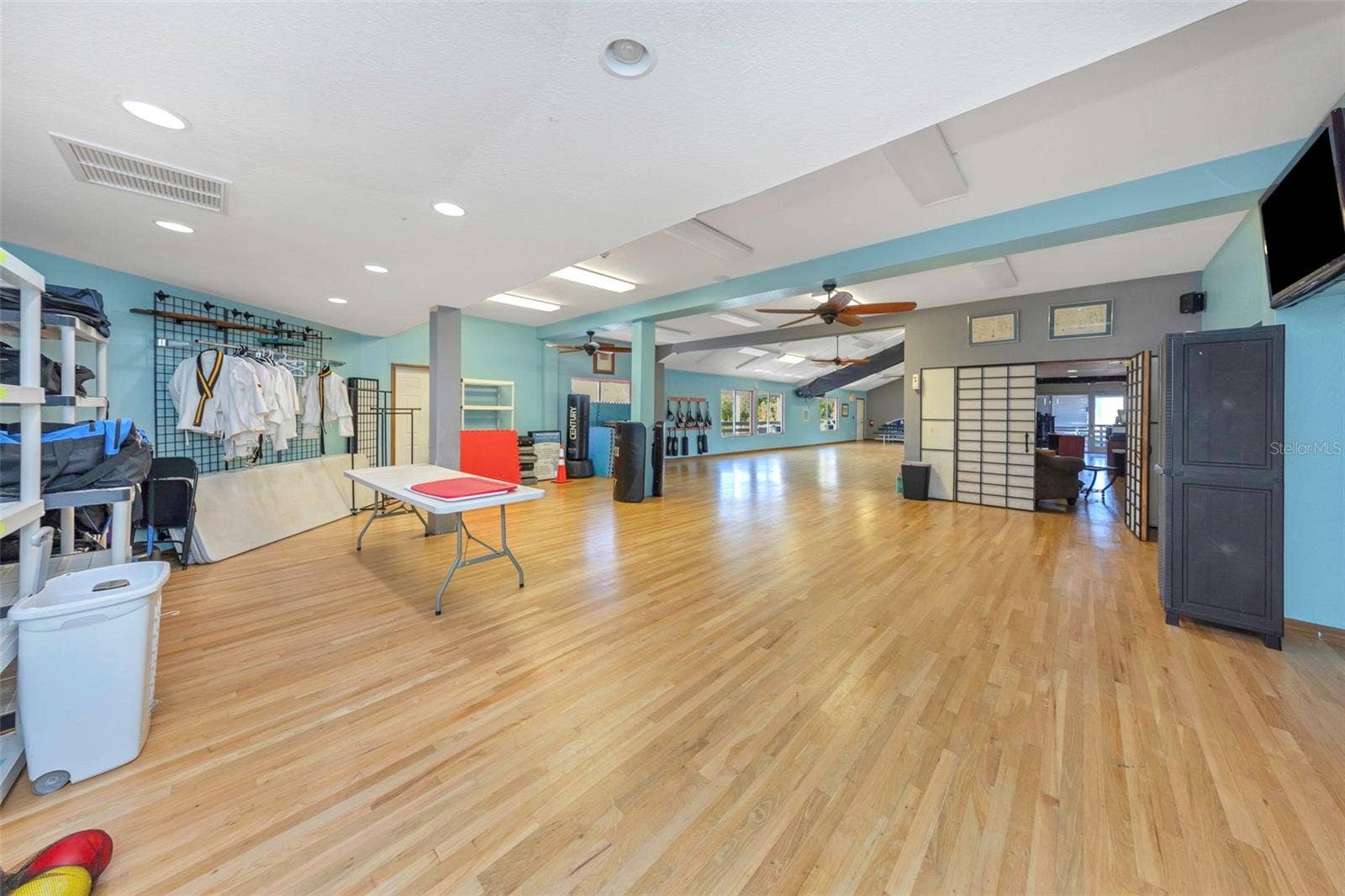 780 N MISSOURI AVENUE, Largo, FL 33770 780 N MISSOURI AVENUE, Largo, FL 33770