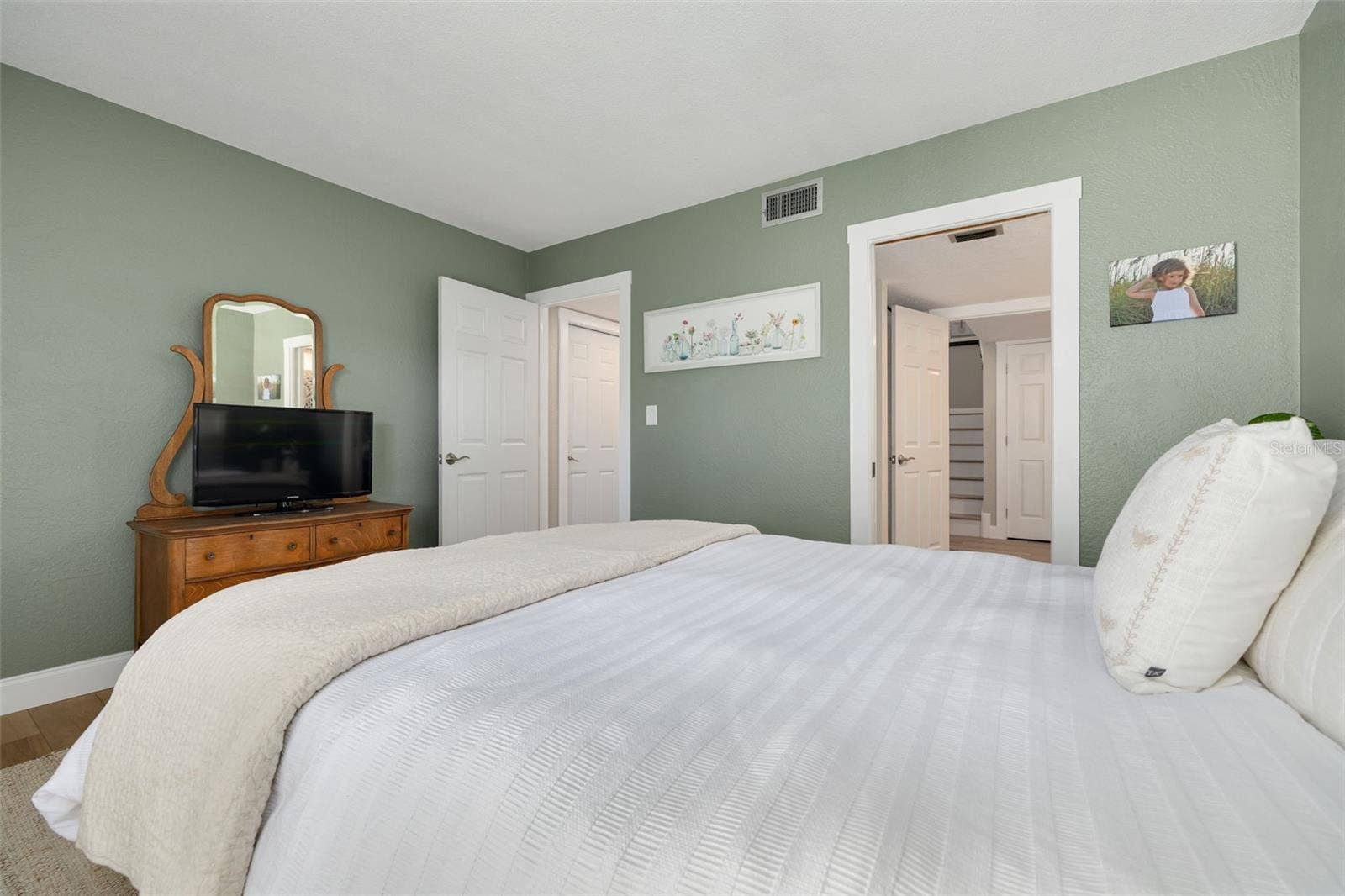 1496 TREETOP DRIVE, Palm Harbor, FL 34683 1496 TREETOP DRIVE, Palm Harbor, FL 34683