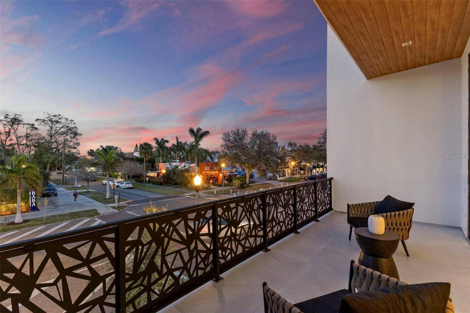 45 27TH STREET S, #1, St Petersburg, FL 33712