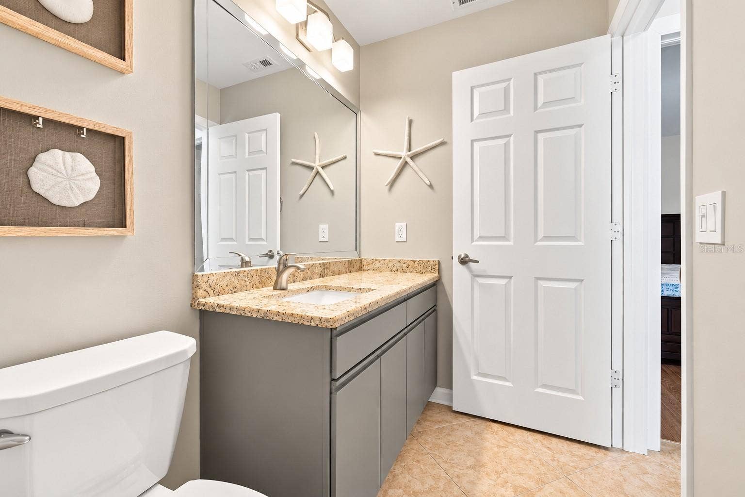2202 GLEN MIST DRIVE, Valrico, FL 33594