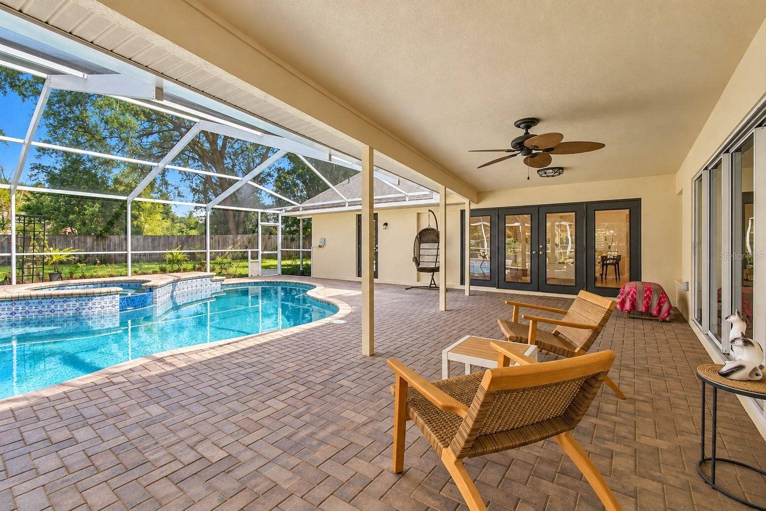 2202 GLEN MIST DRIVE, Valrico, FL 33594