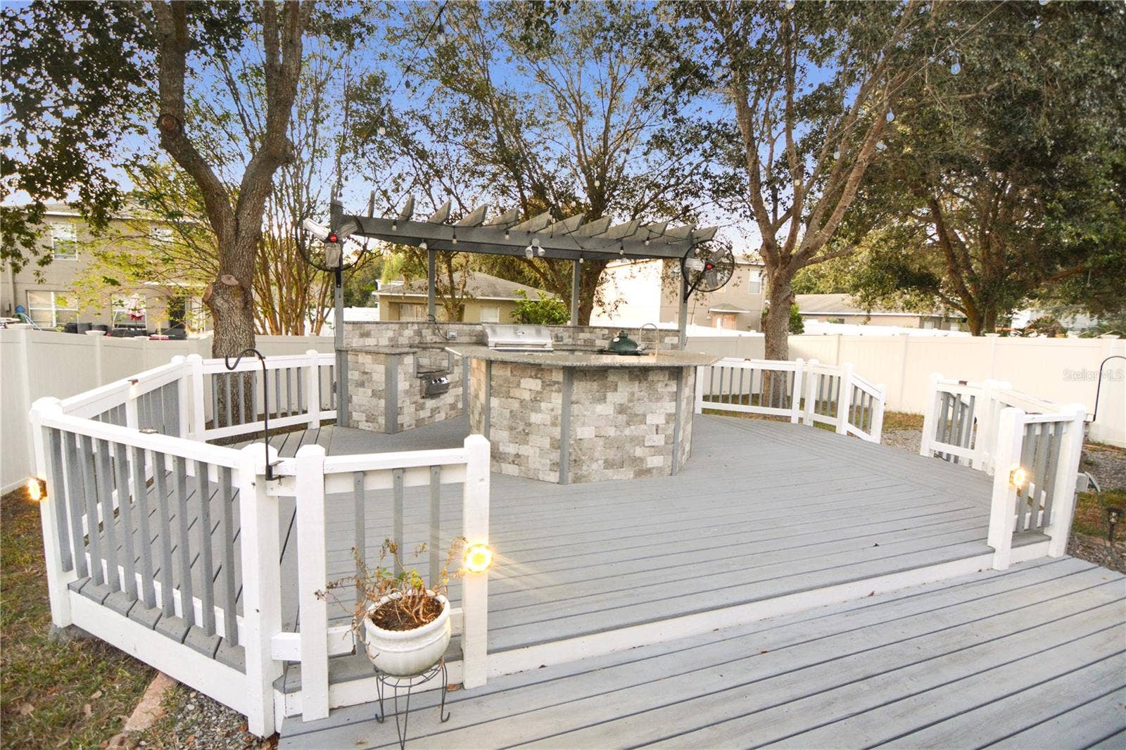 12617 WHITE BLUFF ROAD, Hudson, FL 34669 12617 WHITE BLUFF ROAD, Hudson, FL 34669
