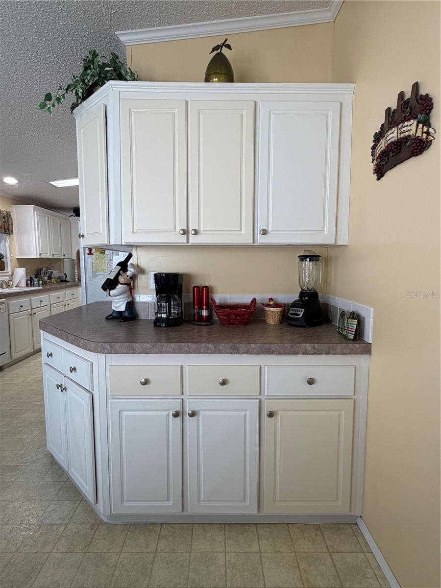 34012 AZALEA DRIVE N, Pinellas Park, FL 33781 34012 AZALEA DRIVE N, Pinellas Park, FL 33781