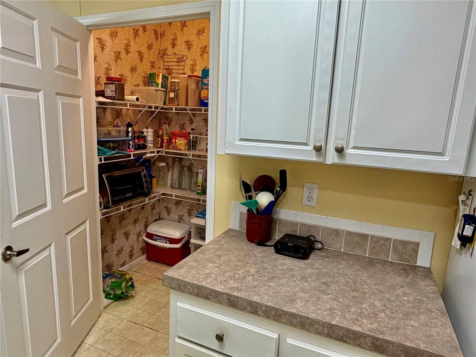 34012 AZALEA DRIVE N, Pinellas Park, FL 33781 34012 AZALEA DRIVE N, Pinellas Park, FL 33781