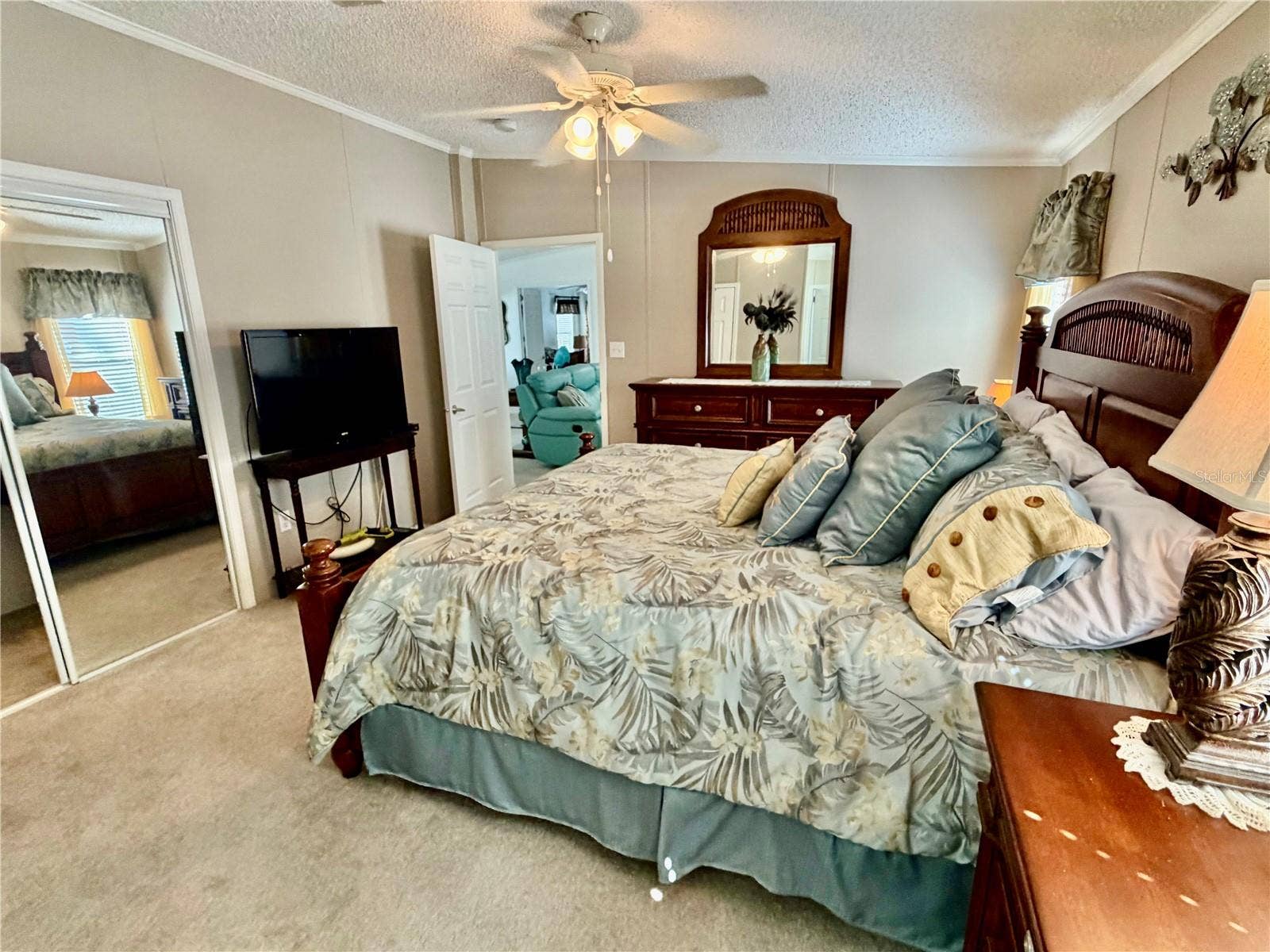 34012 AZALEA DRIVE N, Pinellas Park, FL 33781 34012 AZALEA DRIVE N, Pinellas Park, FL 33781