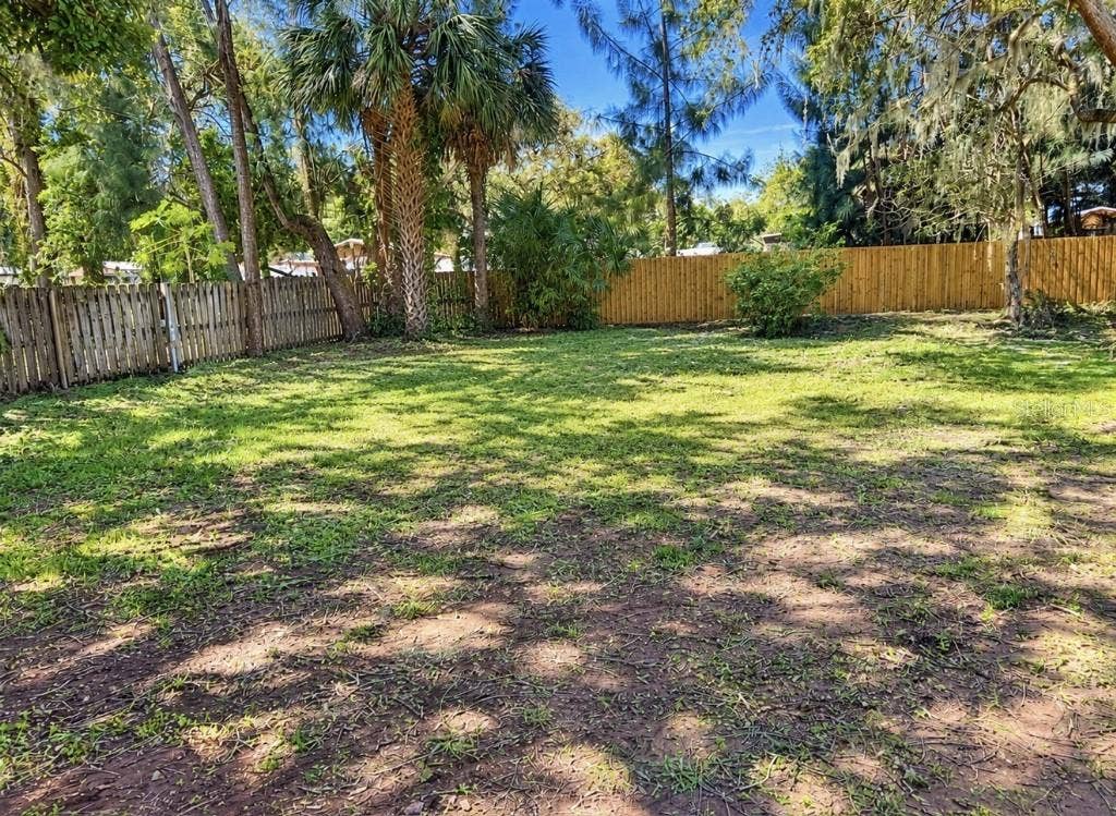 10017 LINDA STREET, Gibsonton, FL 33534