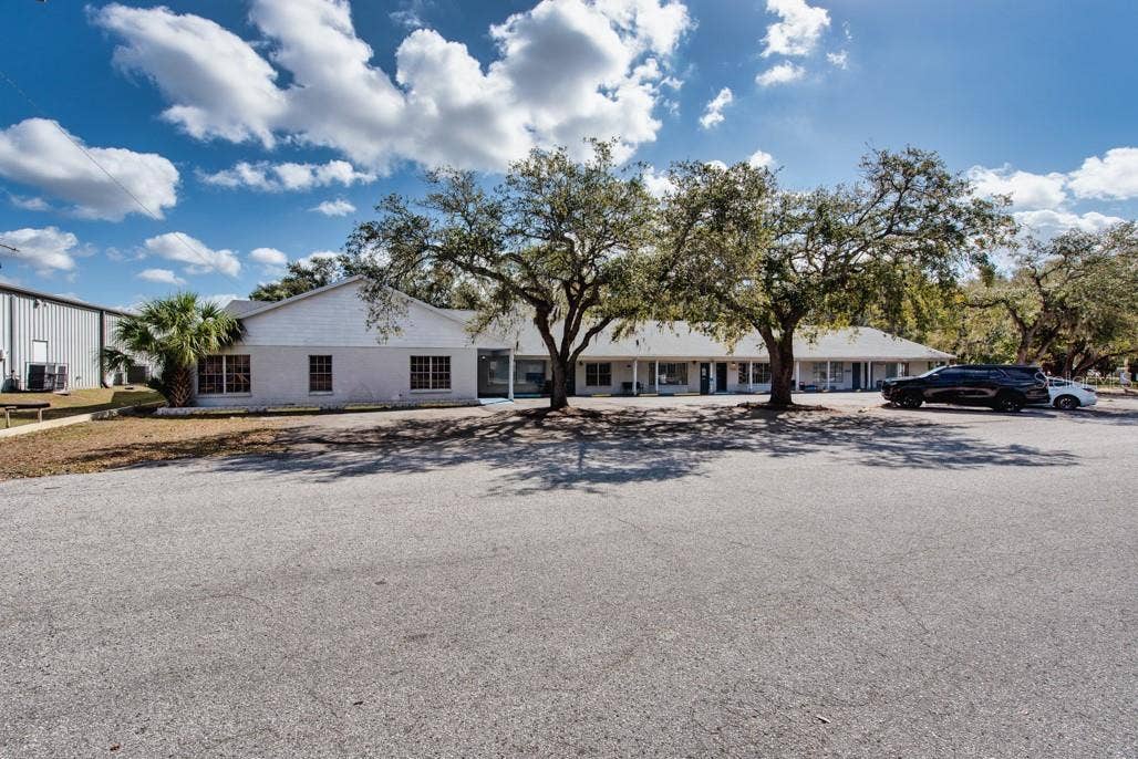 7416 COMMERCE STREET, Riverview, FL 33578 7416 COMMERCE STREET, Riverview, FL 33578