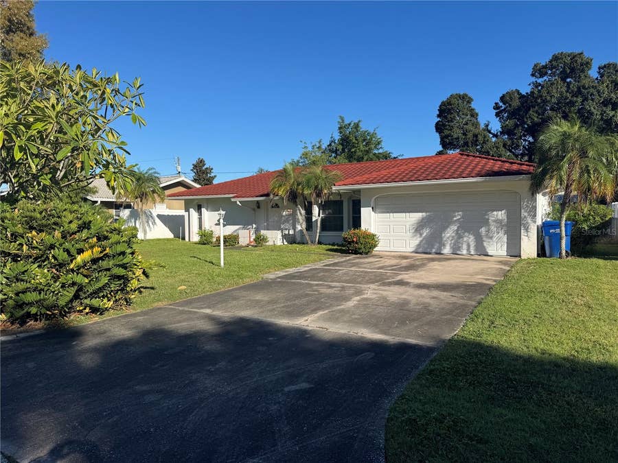 Property photo for 1640 KAY DRIVE, Largo, FL
