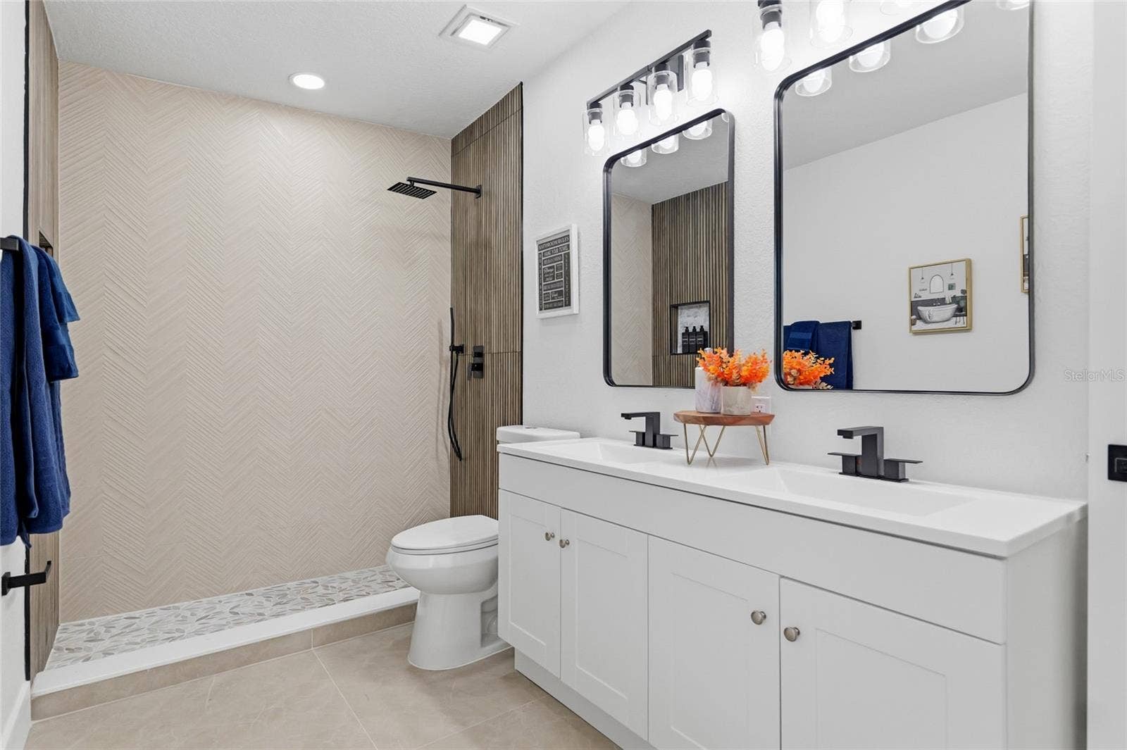 2288 EVENGLOW AVENUE, Spring Hill, FL 34609 2288 EVENGLOW AVENUE, Spring Hill, FL 34609