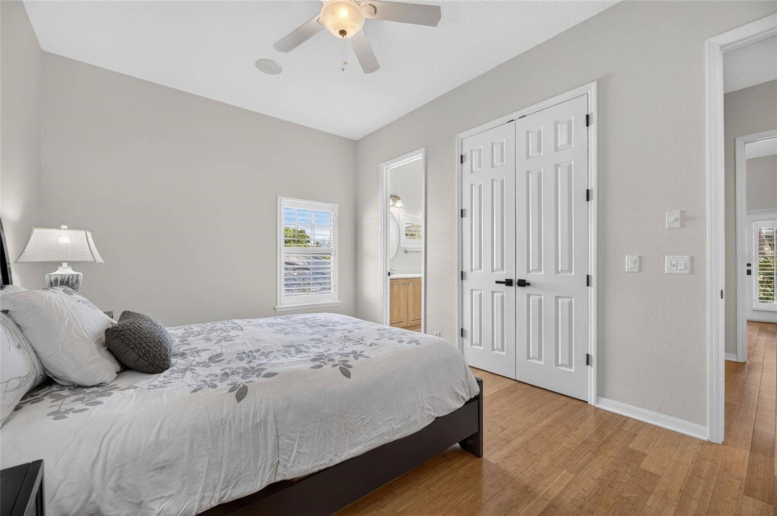 825 ISLEBAY DRIVE, Apollo Beach, FL 33572 825 ISLEBAY DRIVE, Apollo Beach, FL 33572