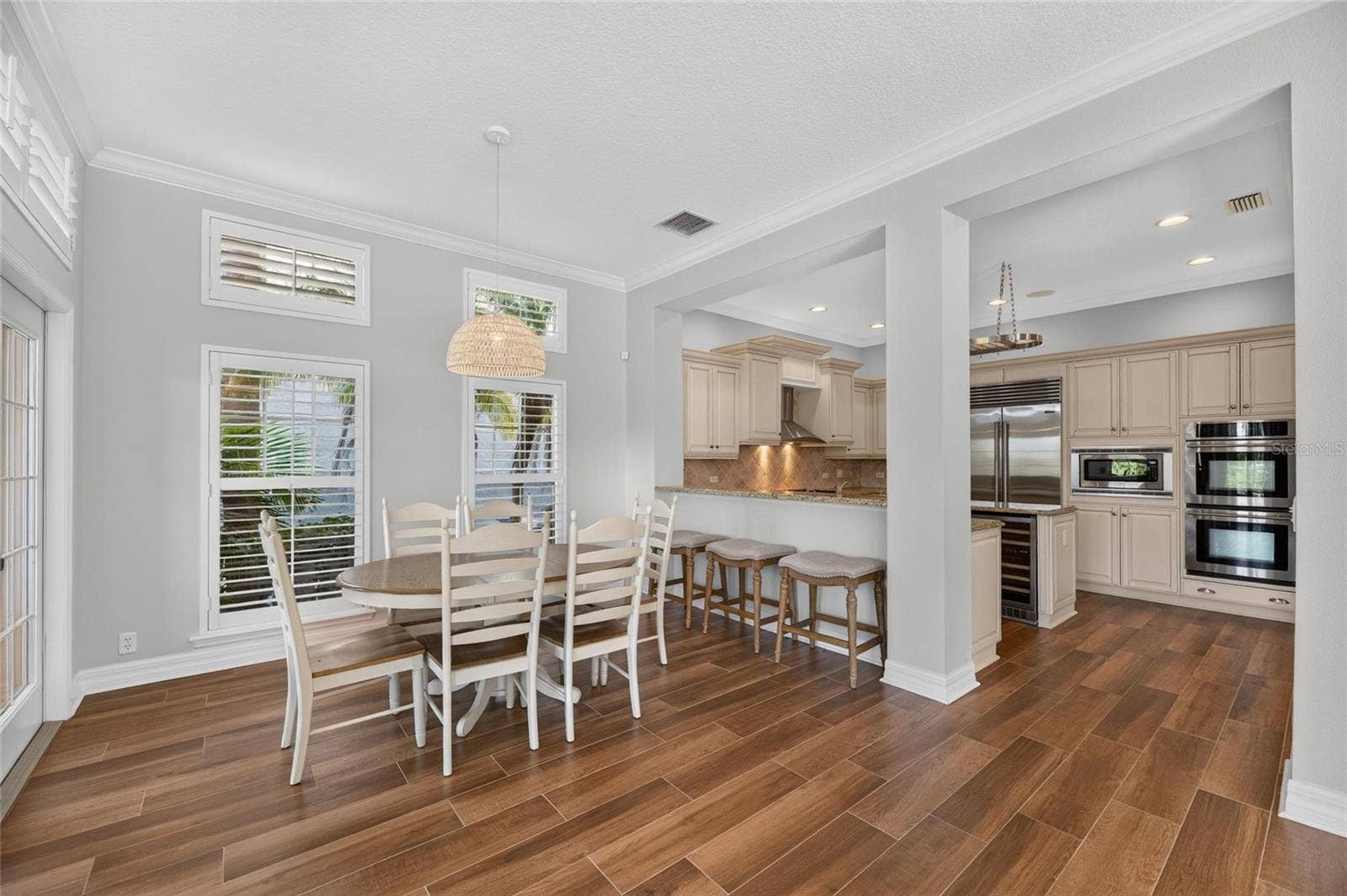 825 ISLEBAY DRIVE, Apollo Beach, FL 33572 825 ISLEBAY DRIVE, Apollo Beach, FL 33572