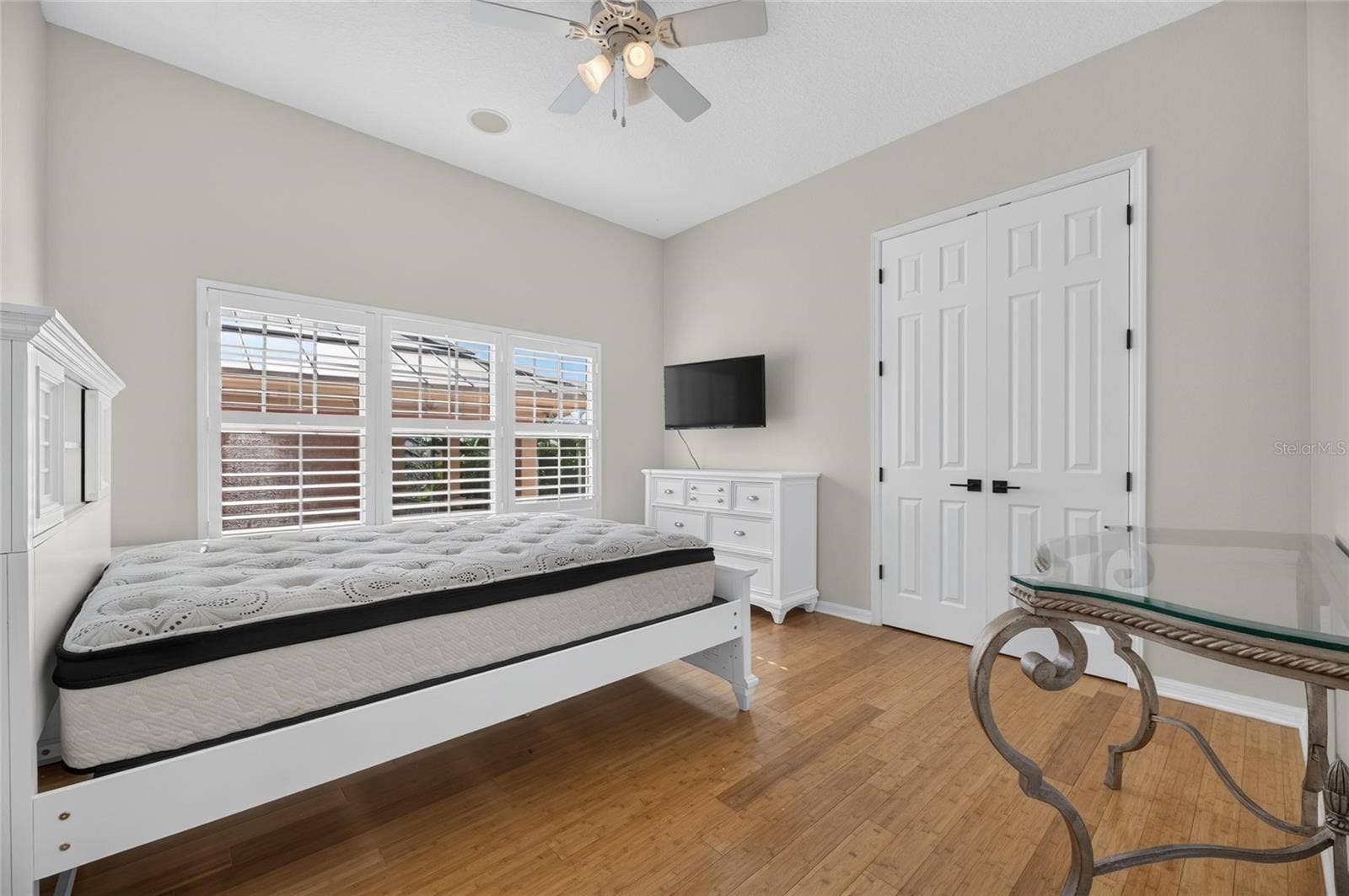 825 ISLEBAY DRIVE, Apollo Beach, FL 33572 825 ISLEBAY DRIVE, Apollo Beach, FL 33572