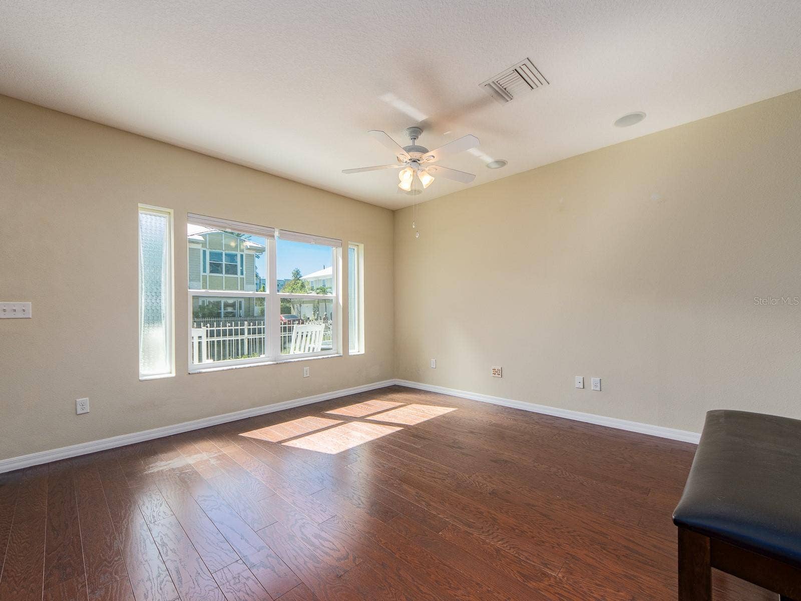 1283 SAWGRASS STREET, Clearwater, FL 33755 1283 SAWGRASS STREET, Clearwater, FL 33755