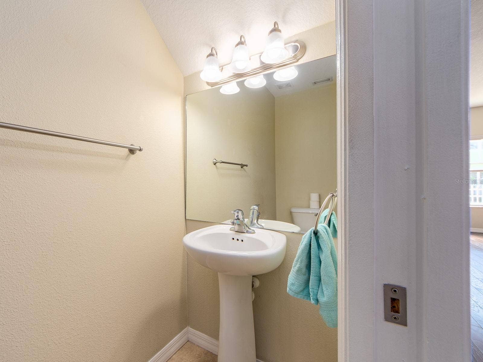 1283 SAWGRASS STREET, Clearwater, FL 33755 1283 SAWGRASS STREET, Clearwater, FL 33755